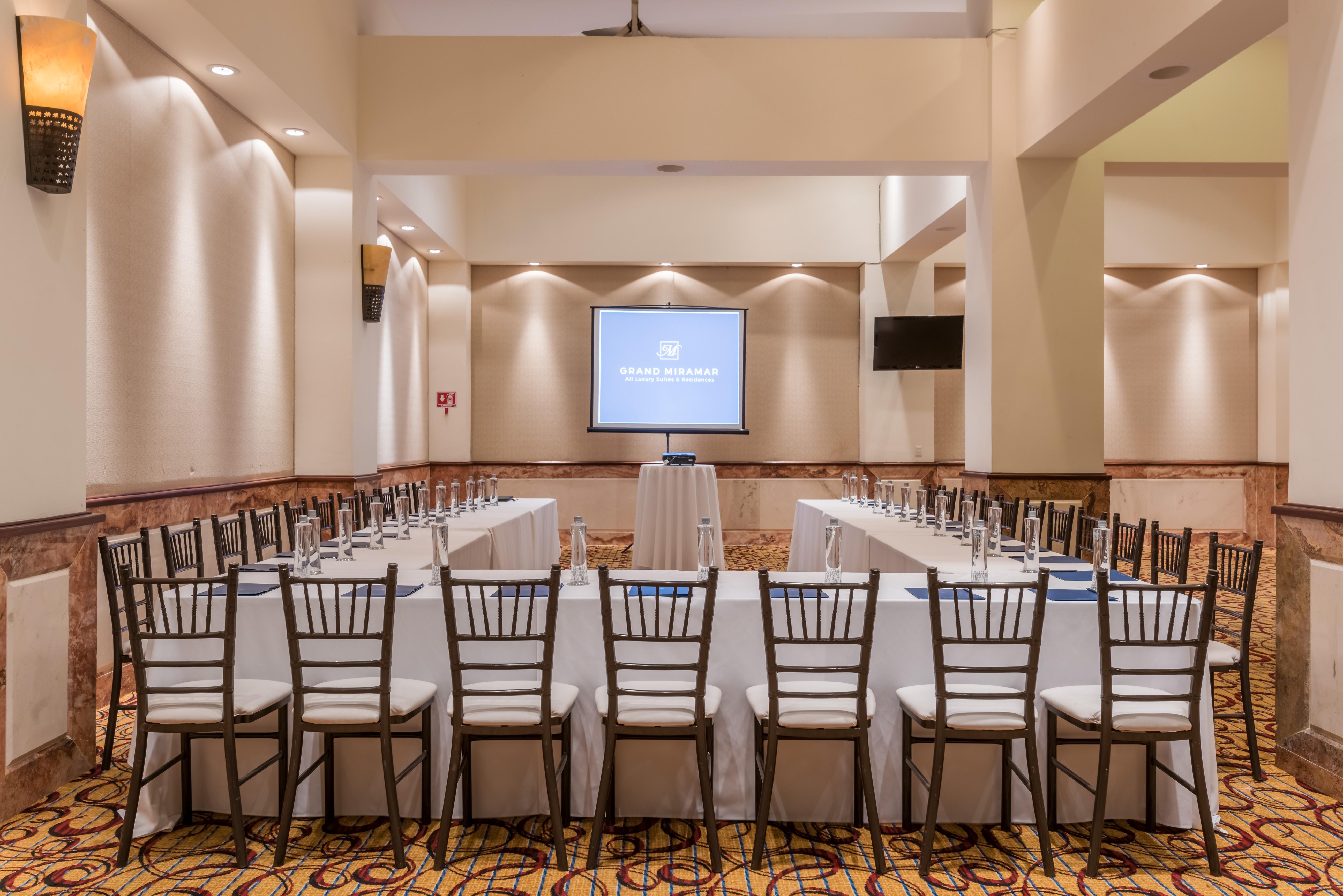 Resort Grand Miramar Luxury & Residences (adults Only)