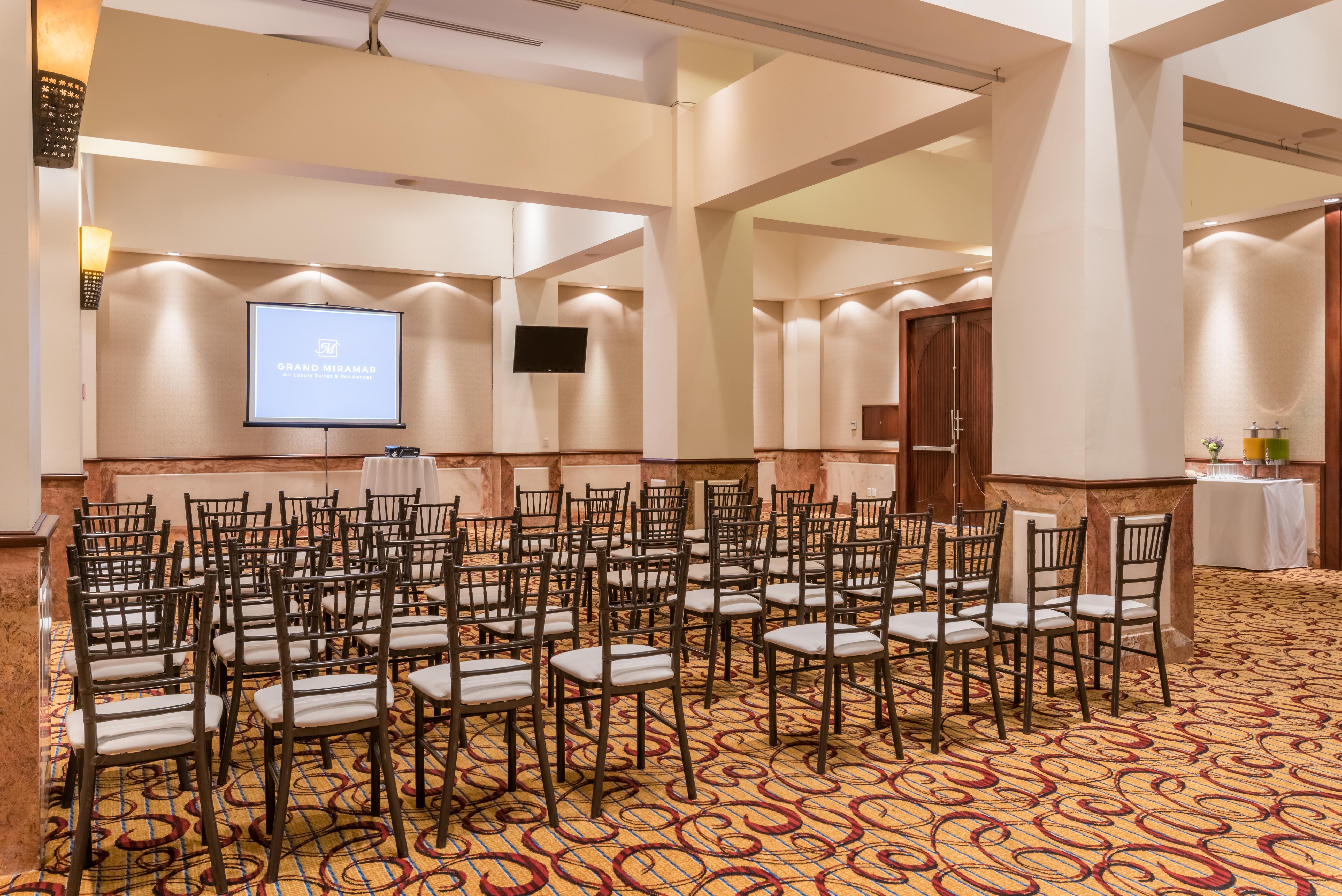 Grand Miramar Luxury & Residences (adults Only) 5*