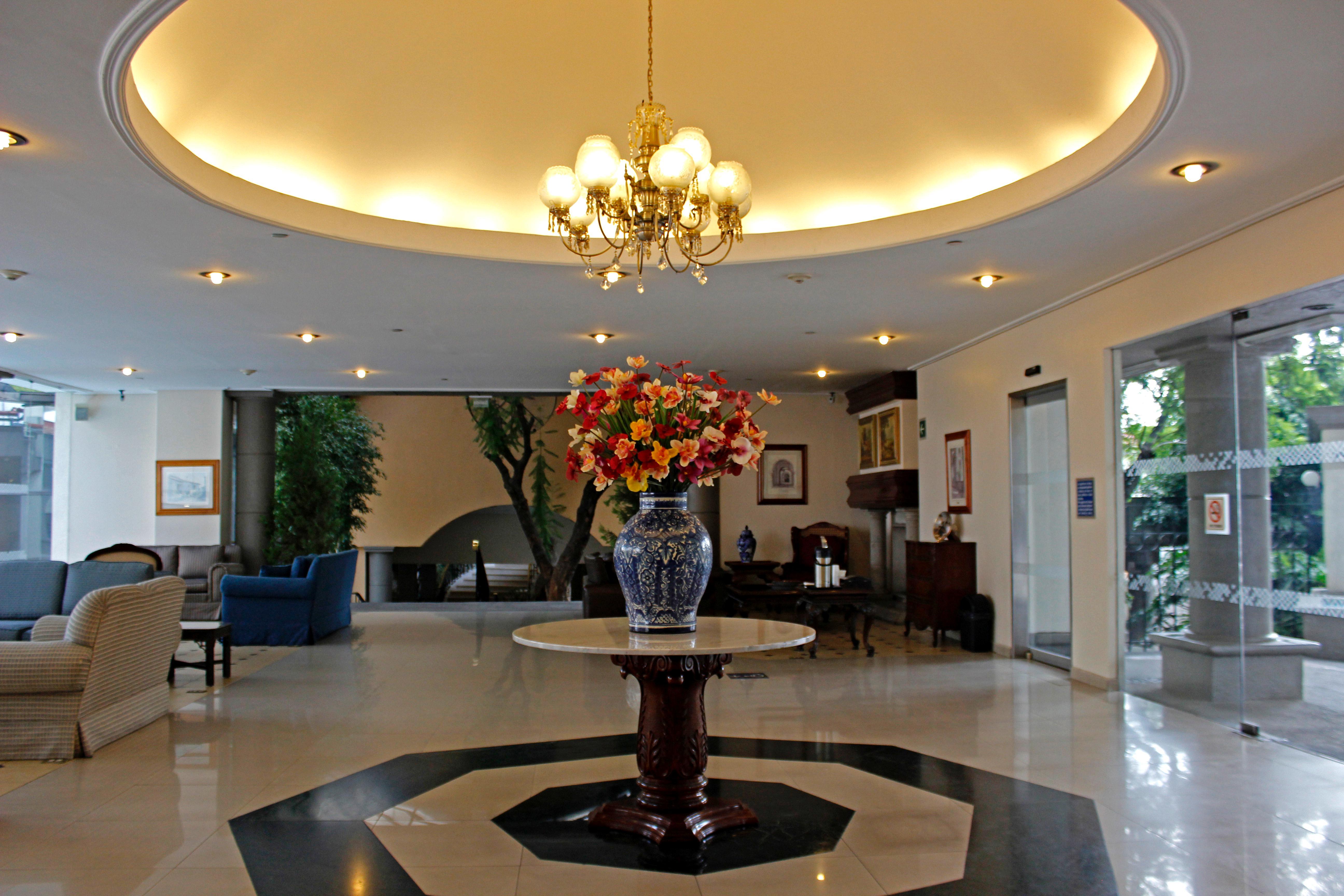 Krystal Satelite Maria Barbara 5* Tlalnepantla (Morelos)