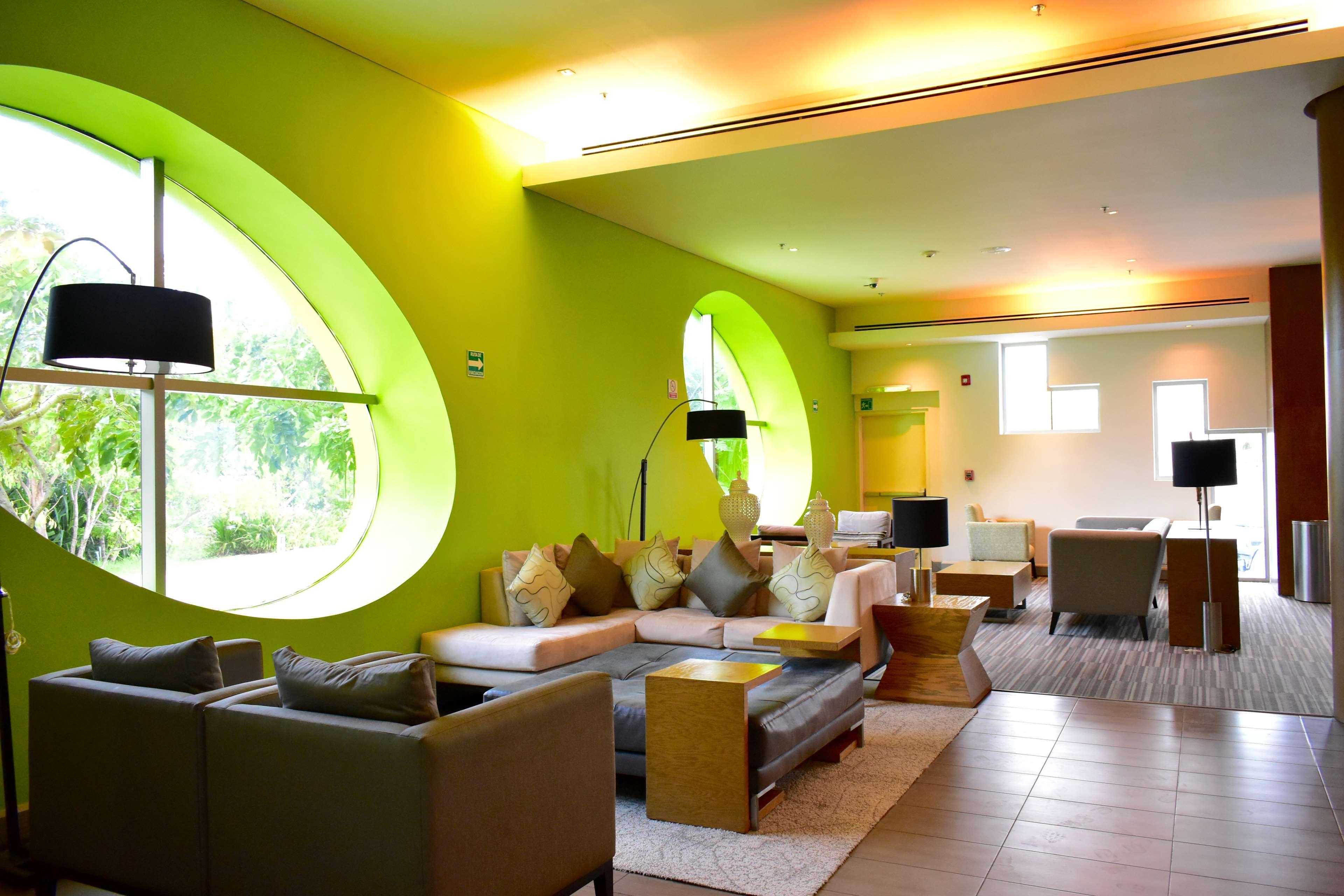 Hampton By Hilton Hotel 3*
