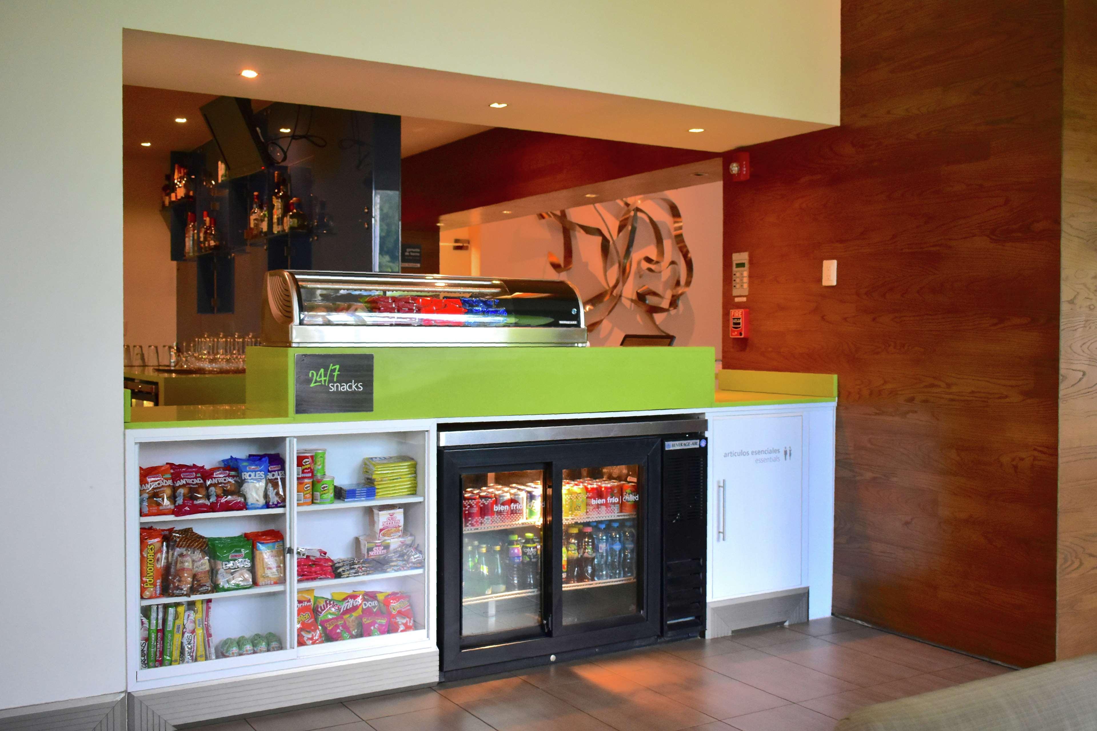 Hotel Hampton By Hilton 3*