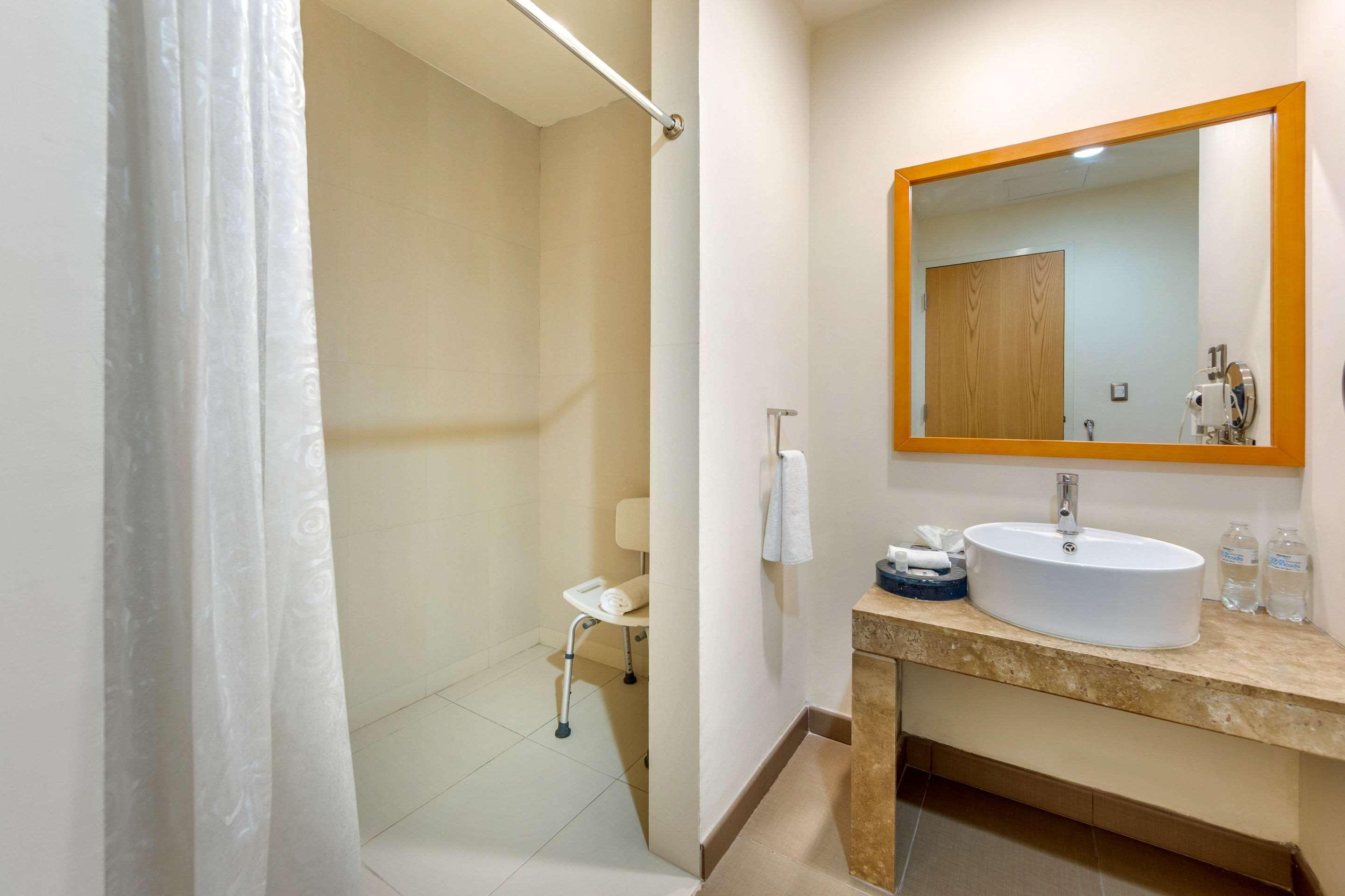 Greenwood Hotel 4*