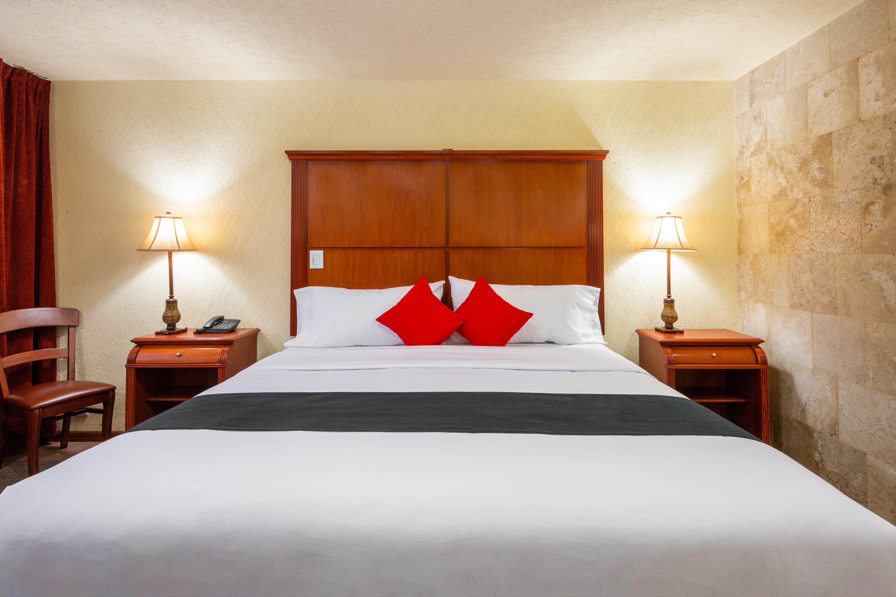 Howard Johnson By Wyndham Hotel Toluca