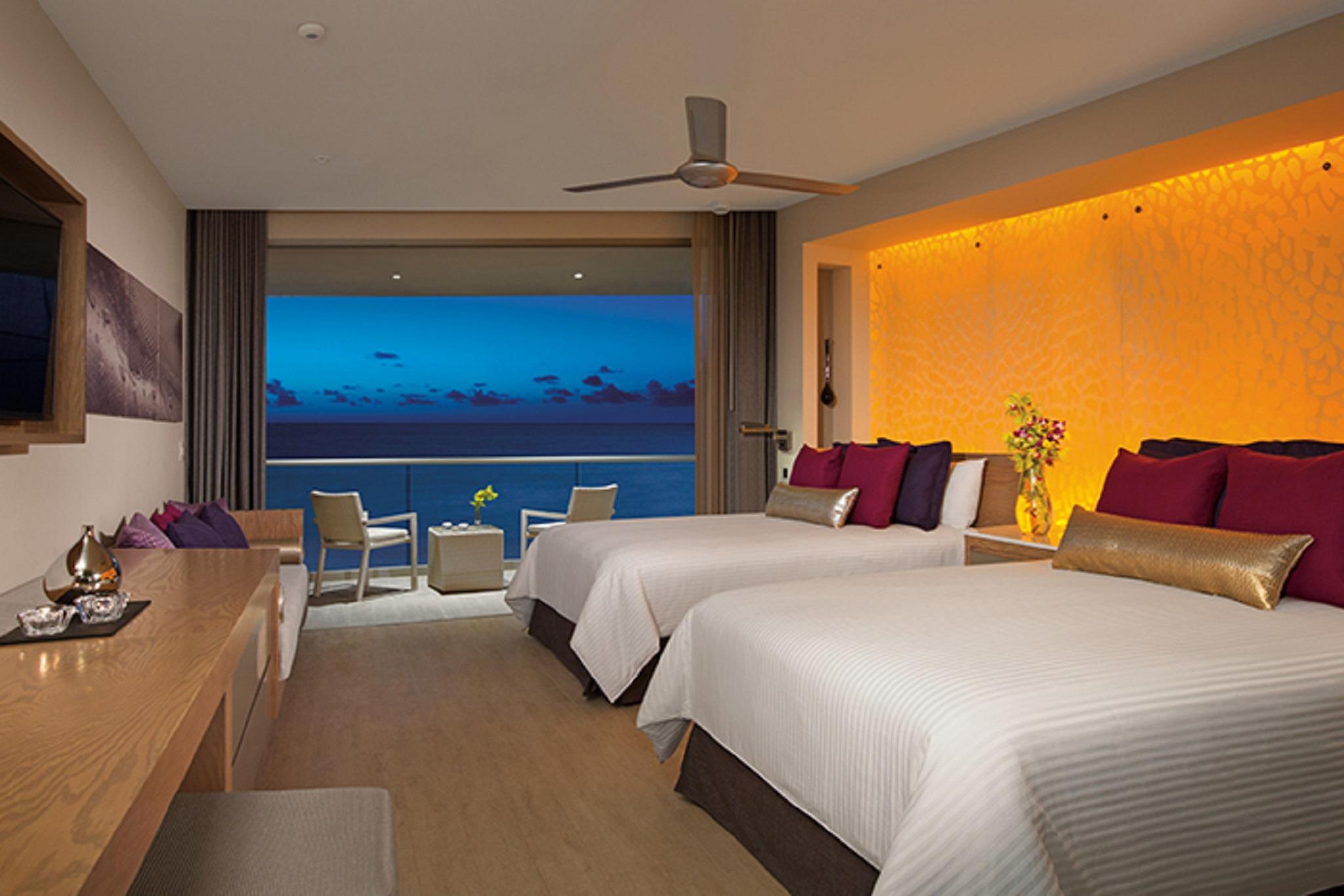 Breathless Riviera Cancun & Spa Resort 5*