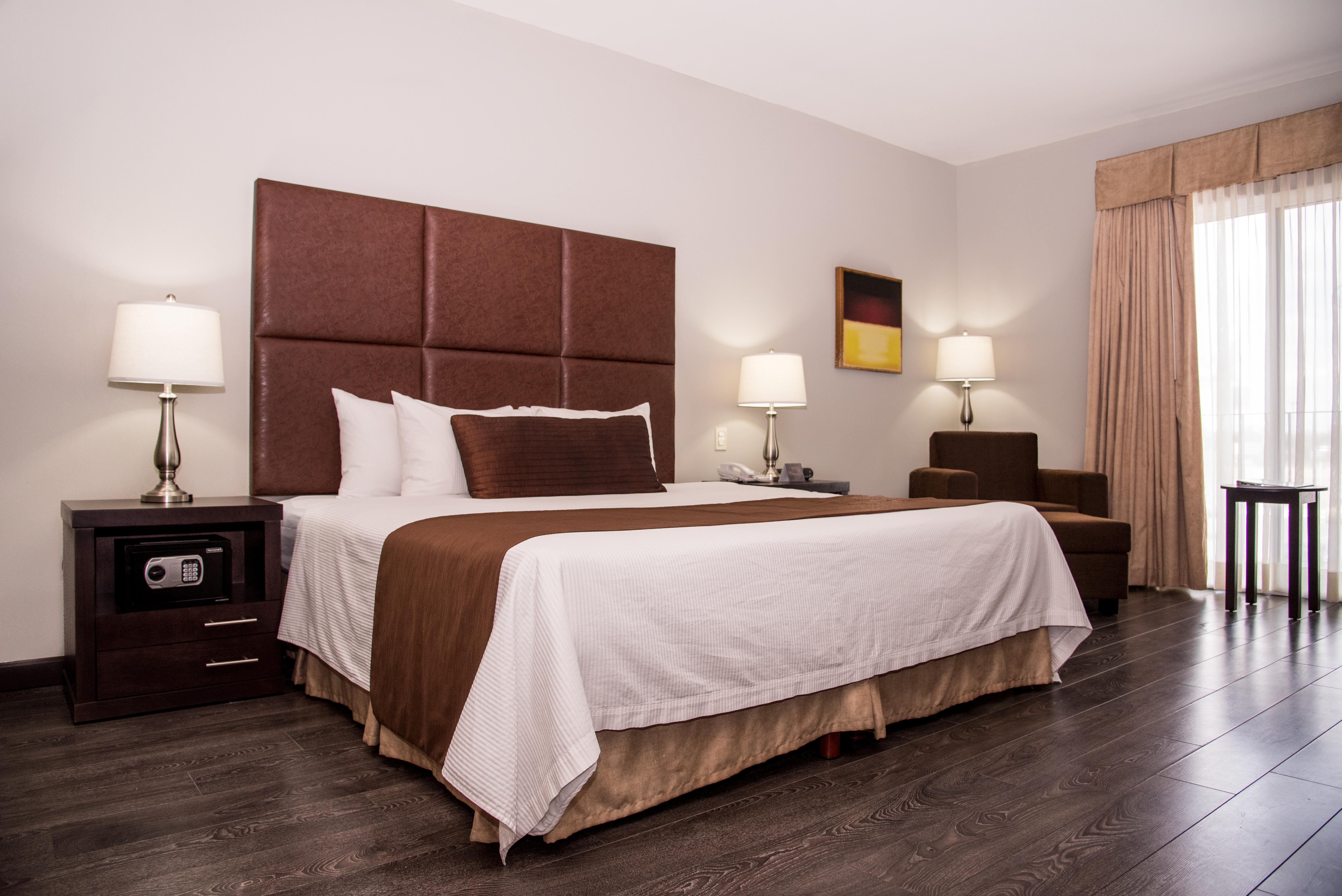 Hotel Western Monterrey Airport 3*