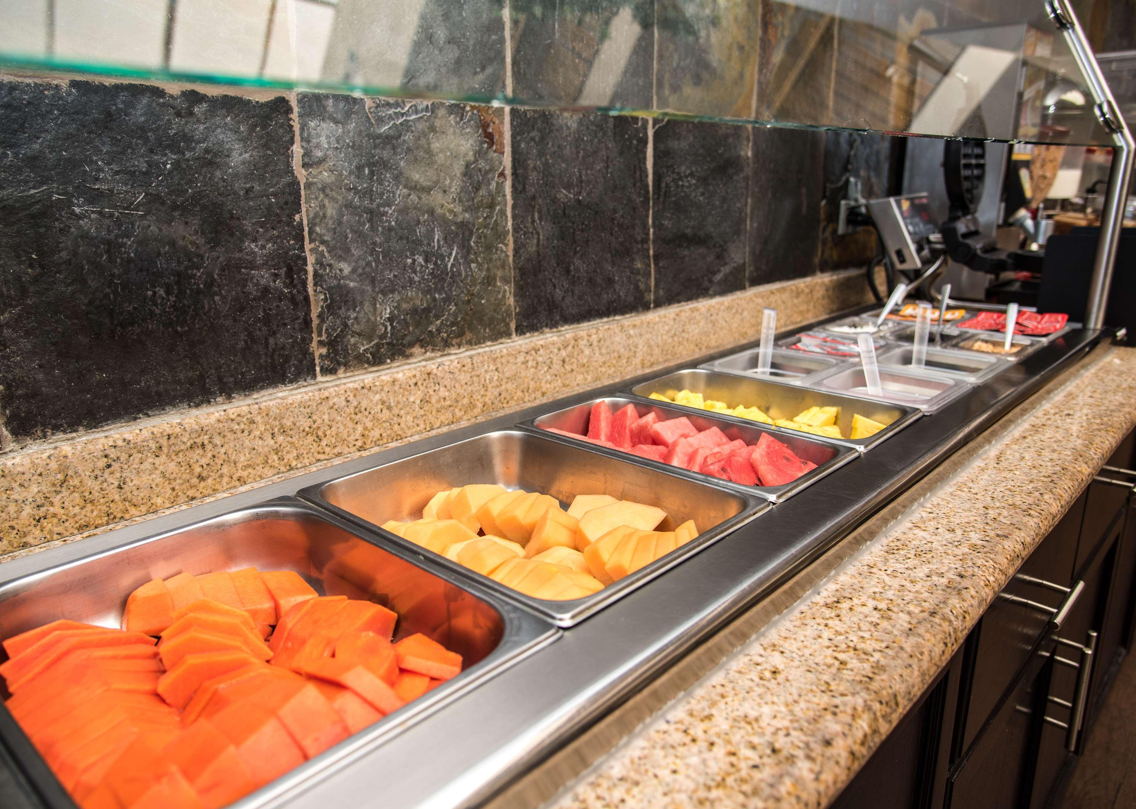 Western Monterrey Airport Hotel