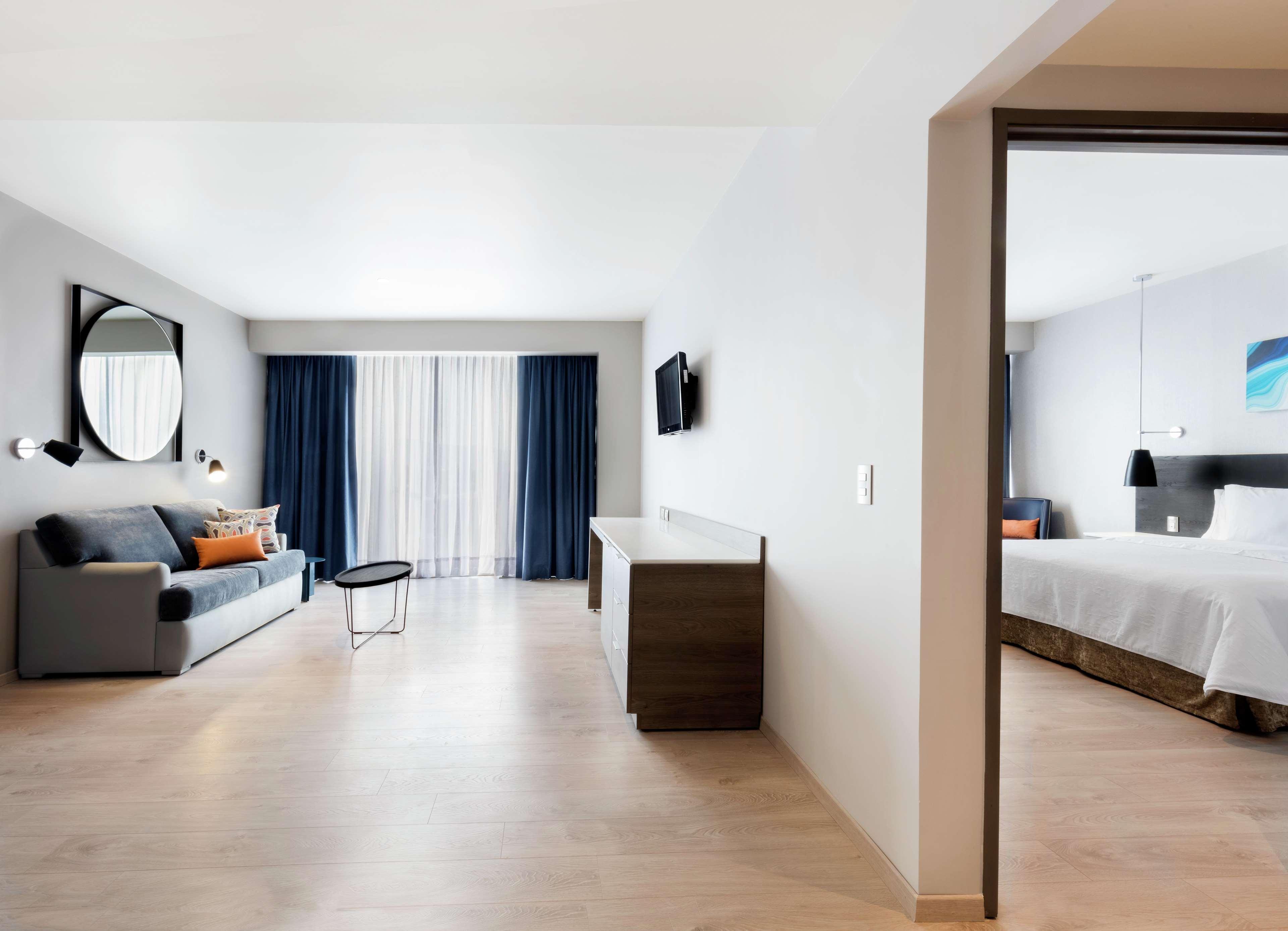 Hilton Garden Santa Fe Hotel 3*