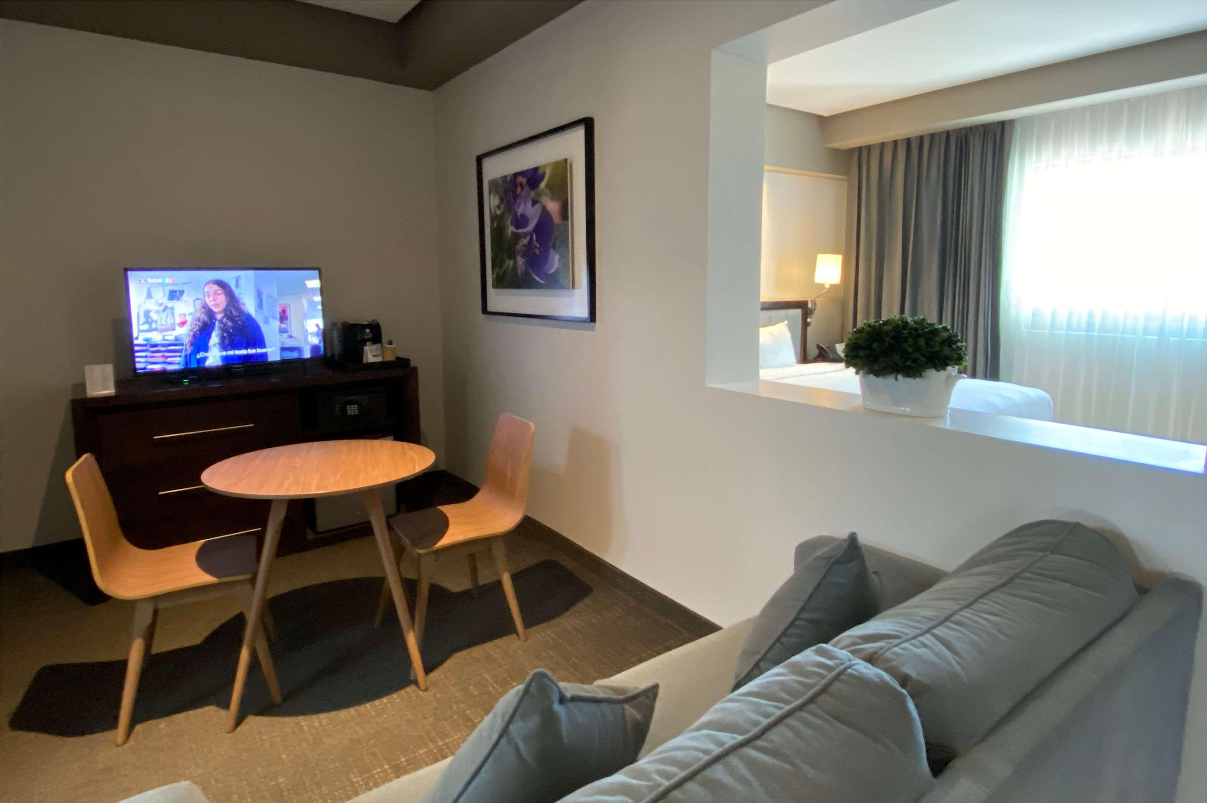 Western Santa Cecilia Hotel 4*