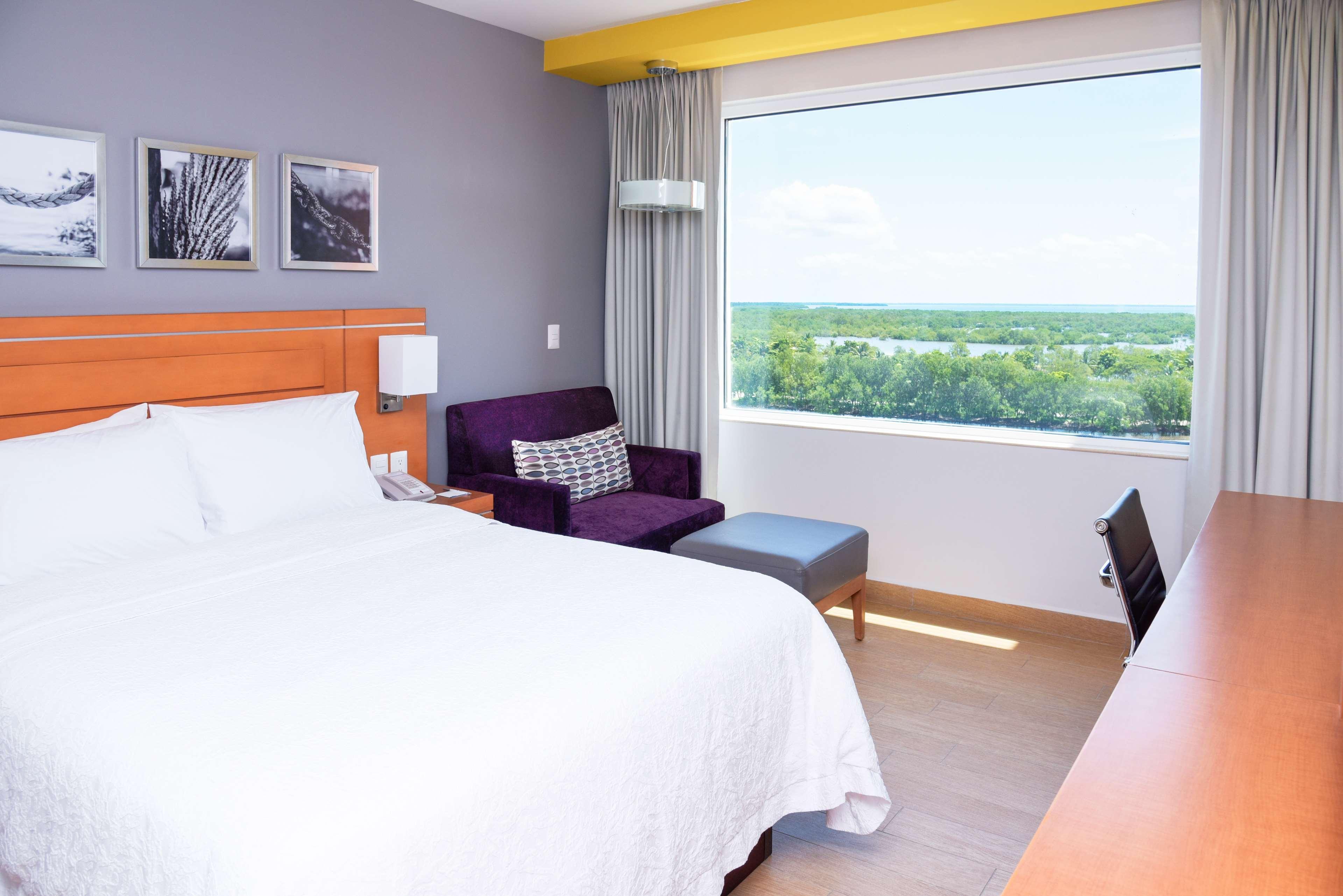 Hampton & By Hilton 3* Paraiso