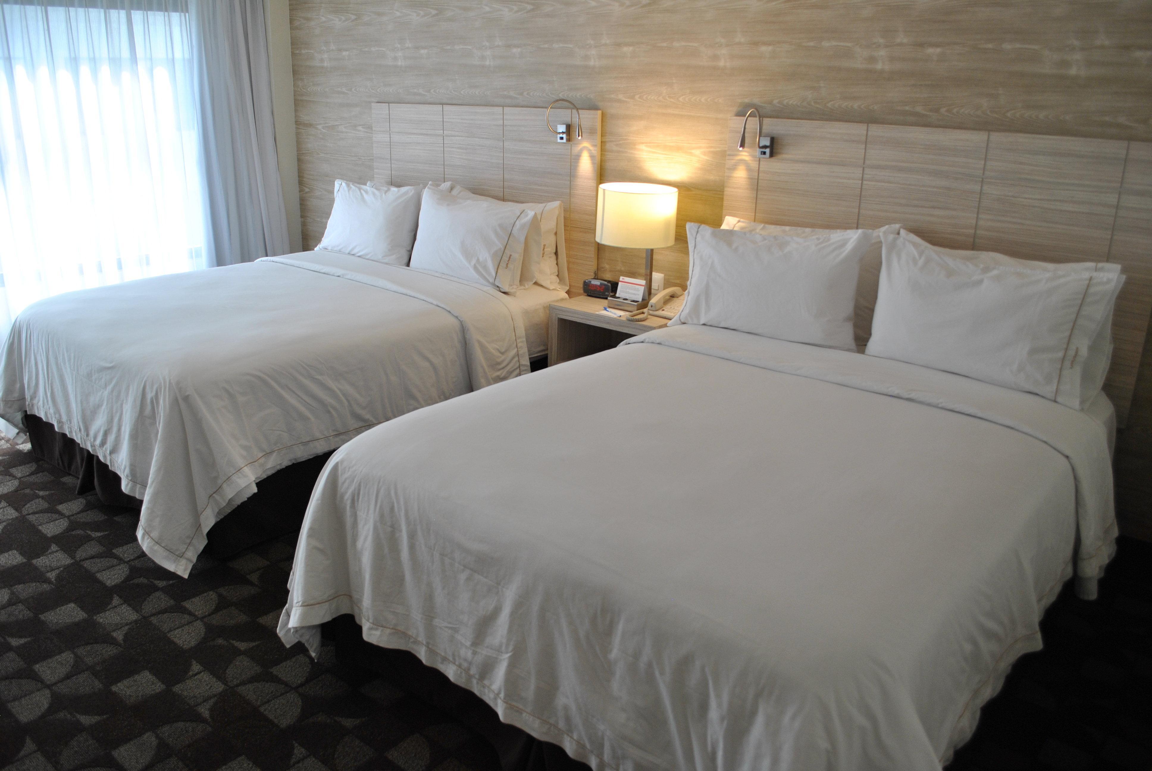 Express By Ihg Hotel 4*
