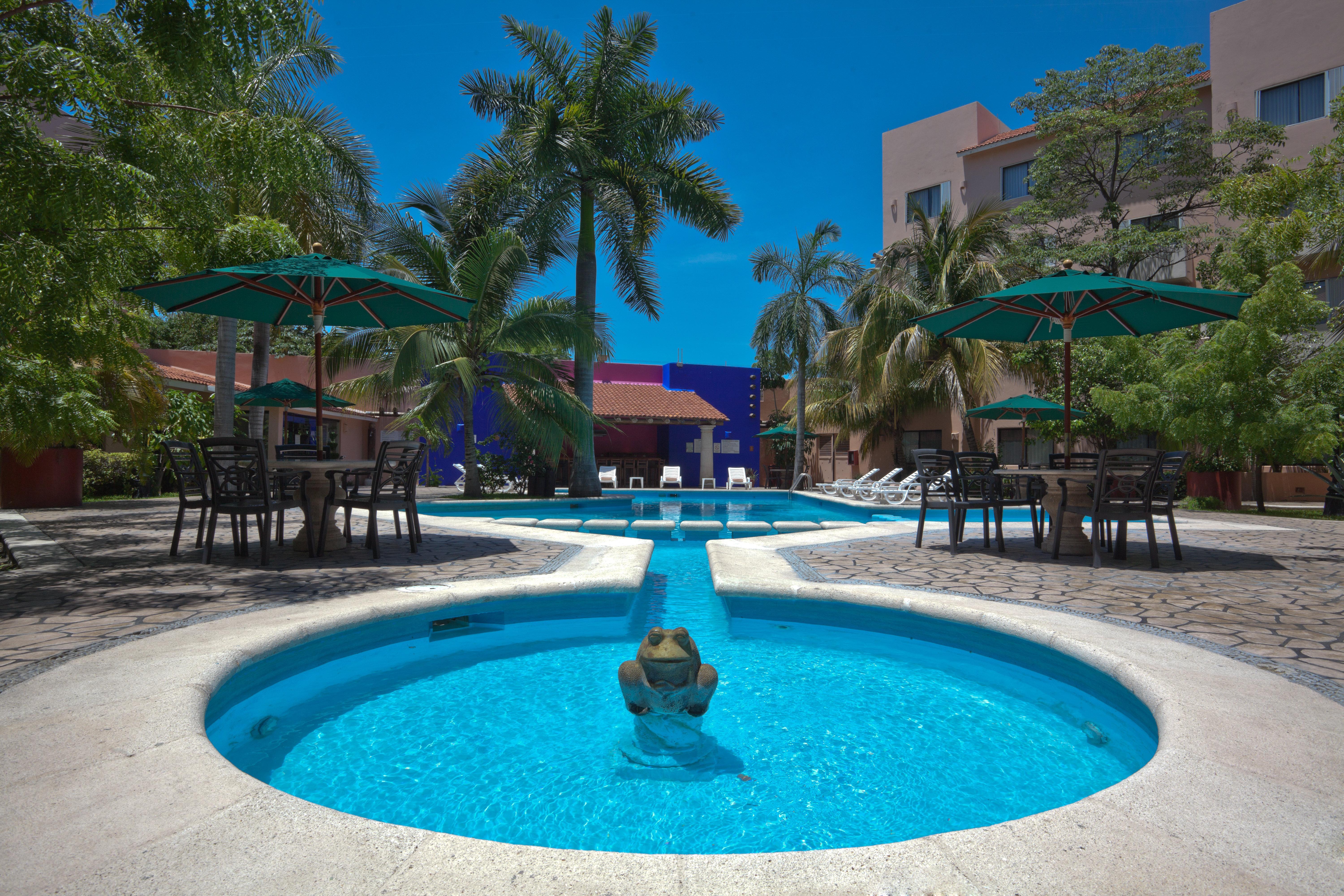 By Ihg Hotel Ciudad del Carmen