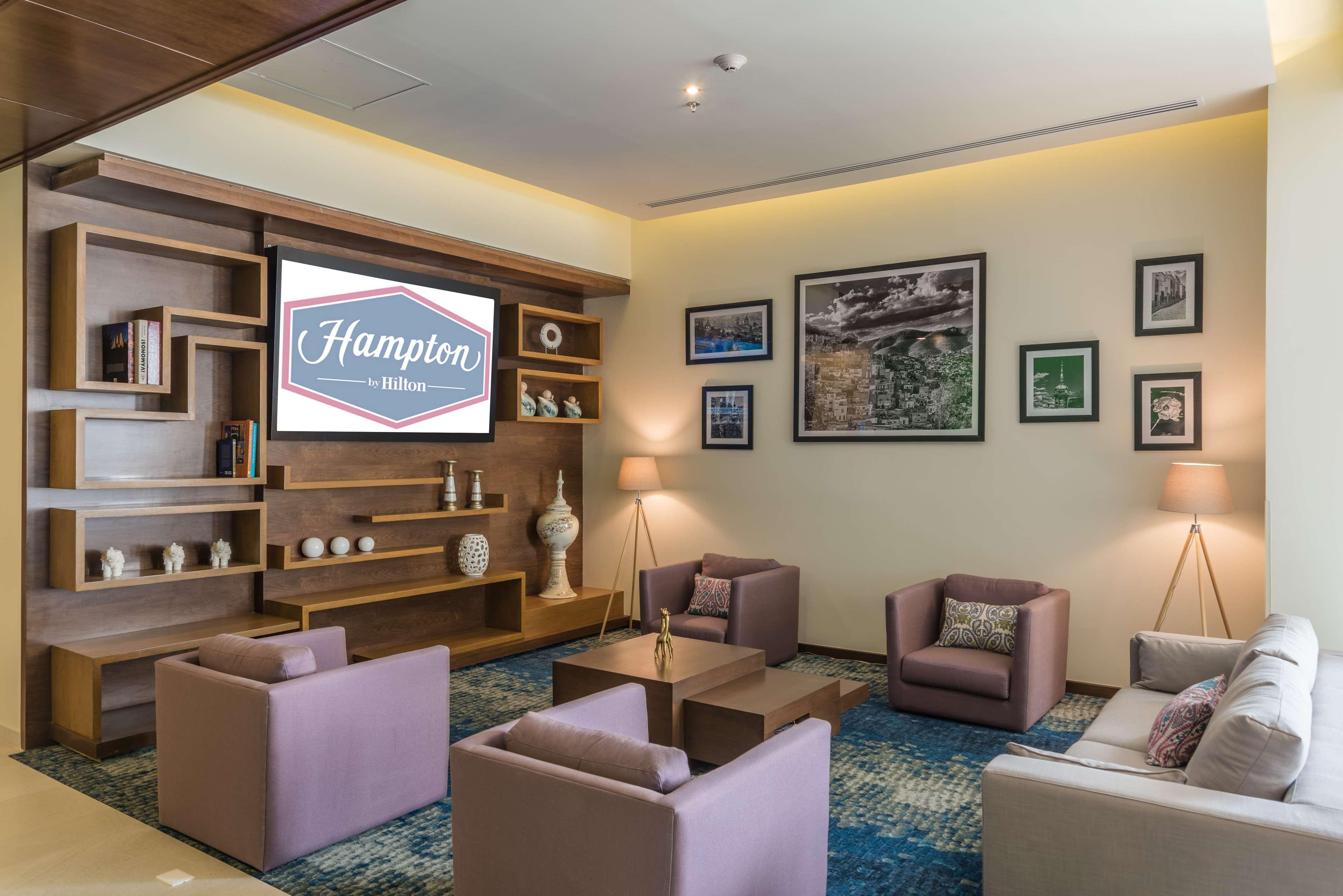 Hampton & Suites By Hilton Bajio Hotel 3*