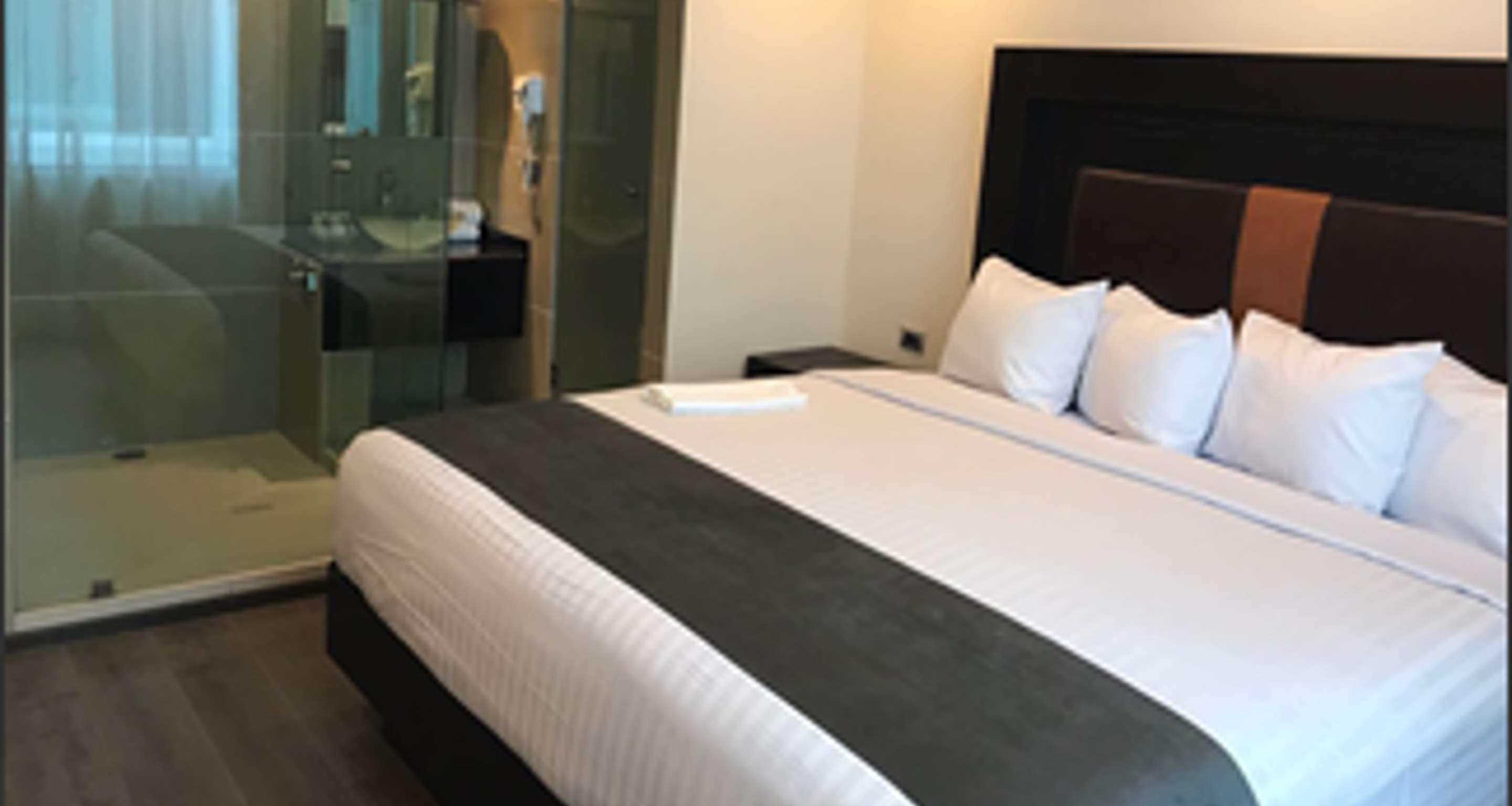Western Metepec & Hotel