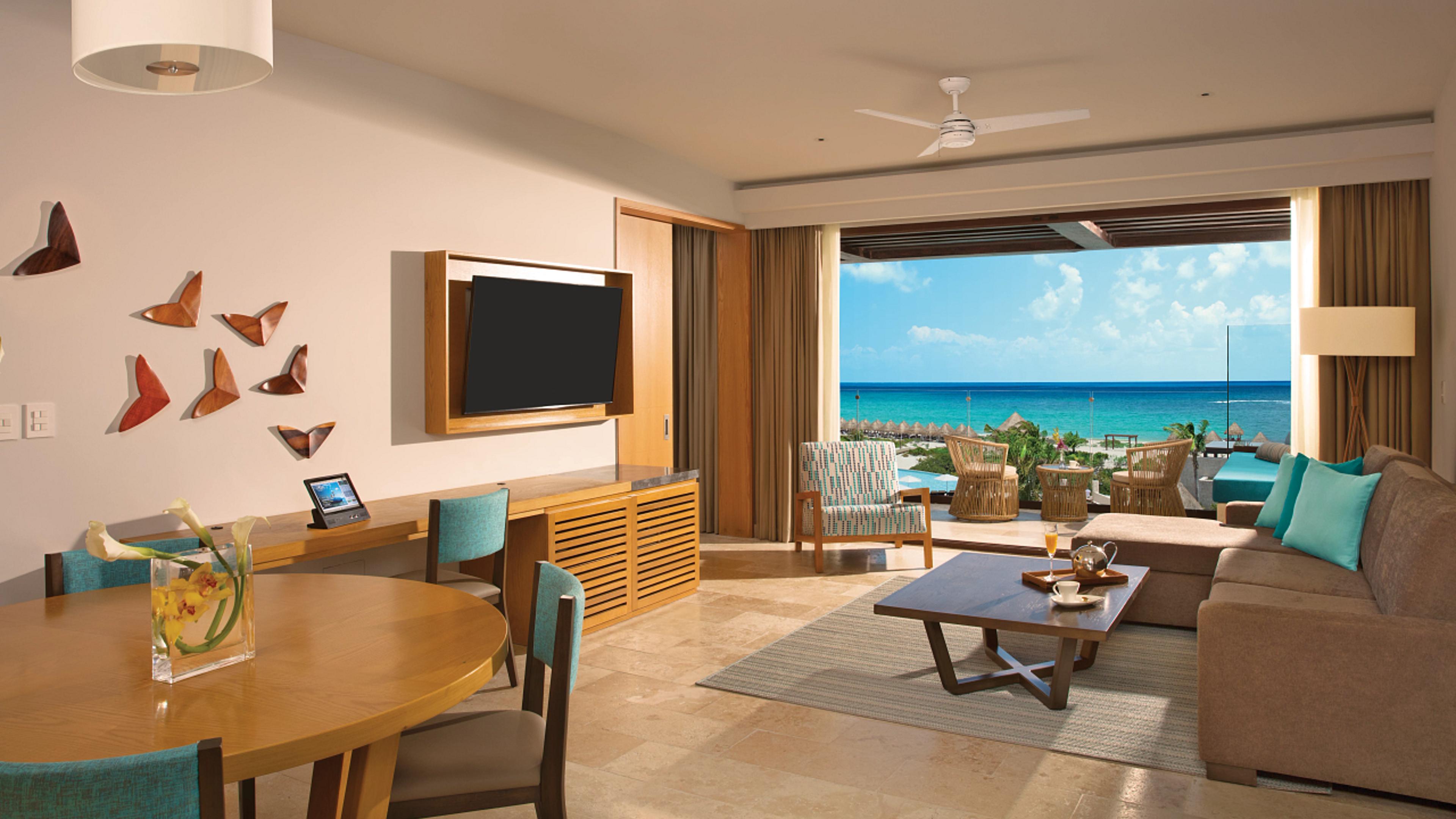 Resort Dreams Playa Mujeres Golf & Spa Resort 5*