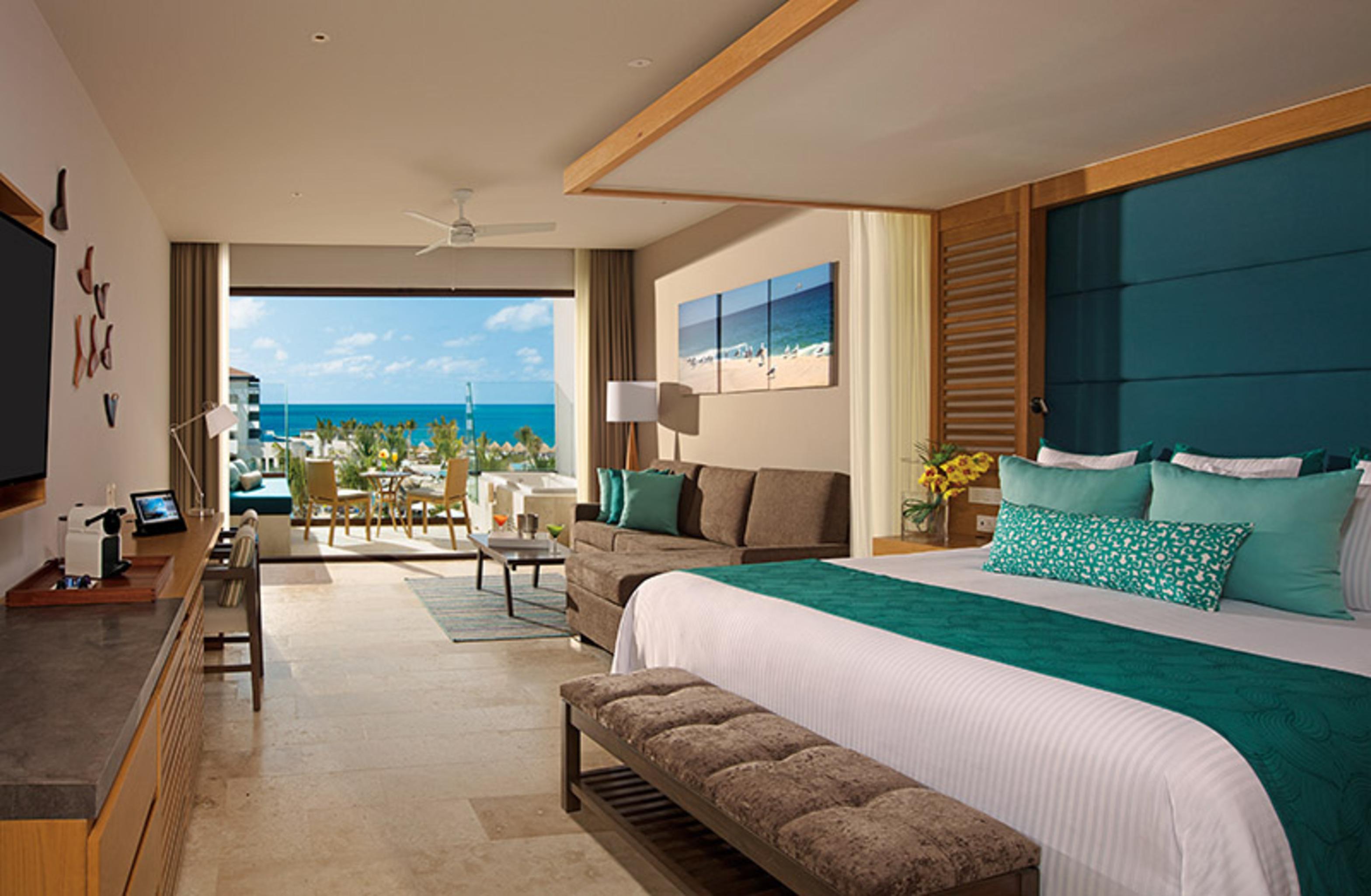 Resort Dreams Playa Mujeres Golf & Spa Resort 5*