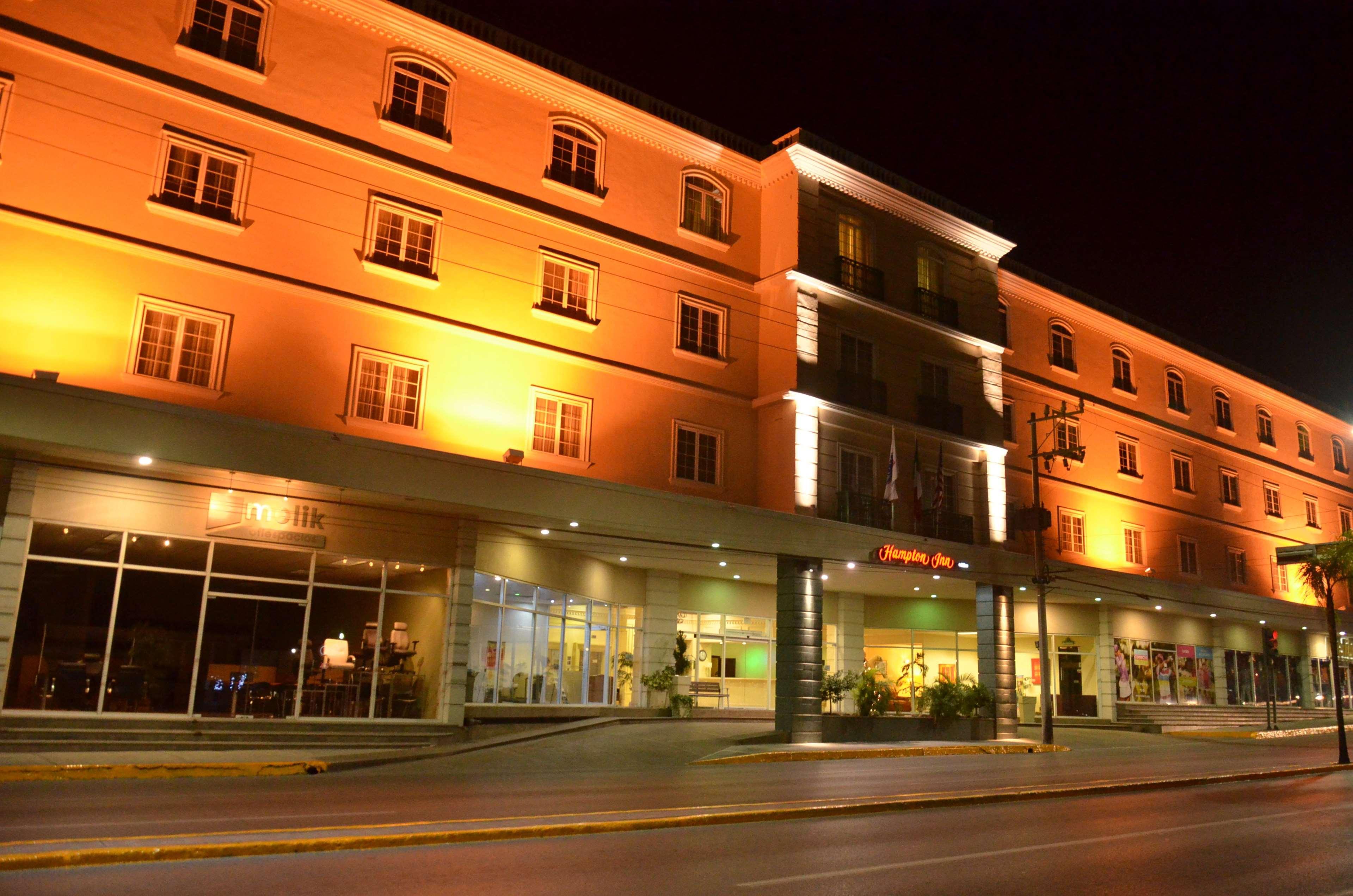 Hotel Hampton Zona Dorada