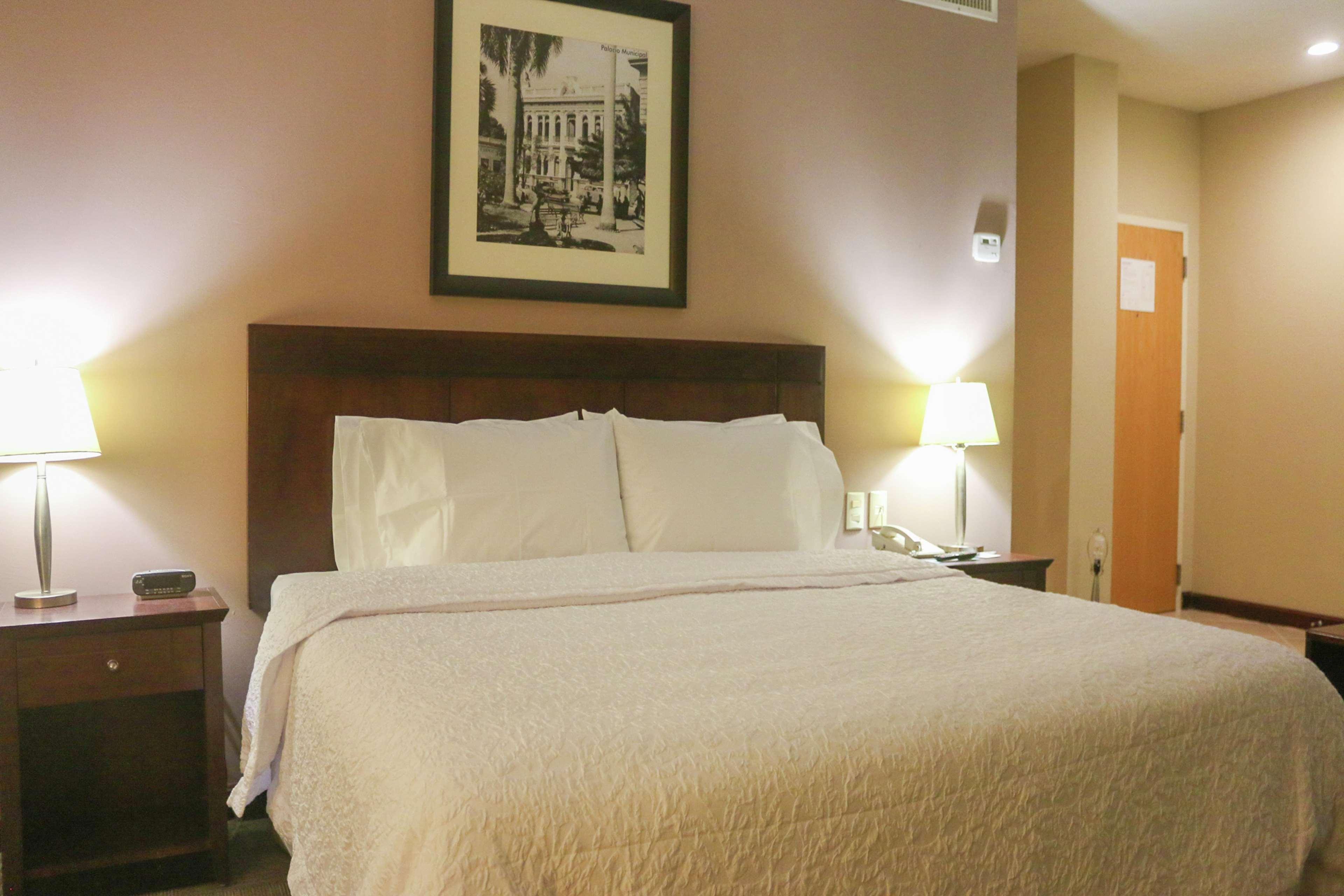 Hampton Zona Dorada 3*