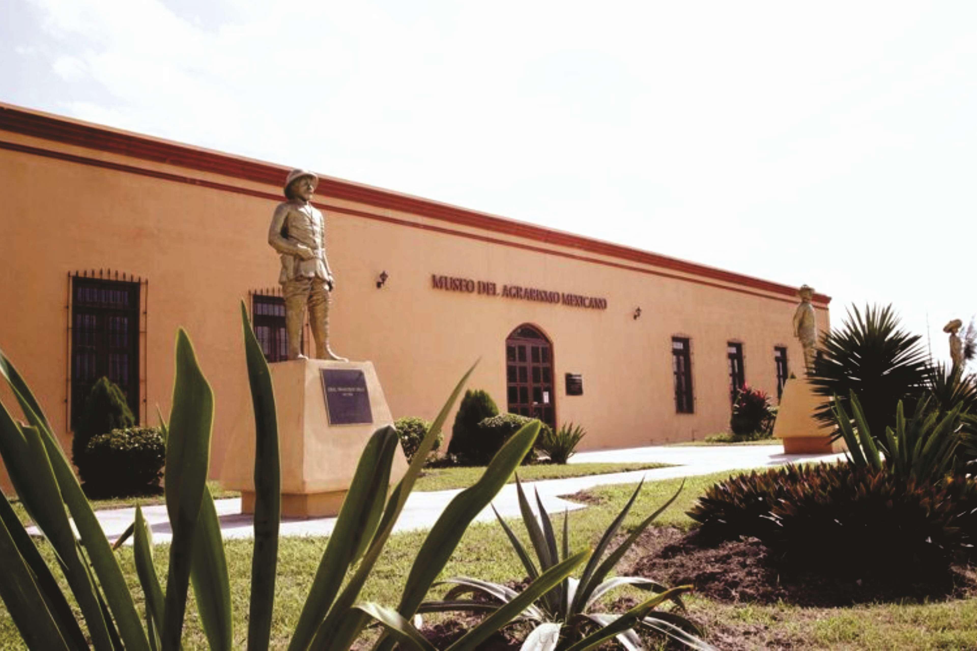 Western Plaza