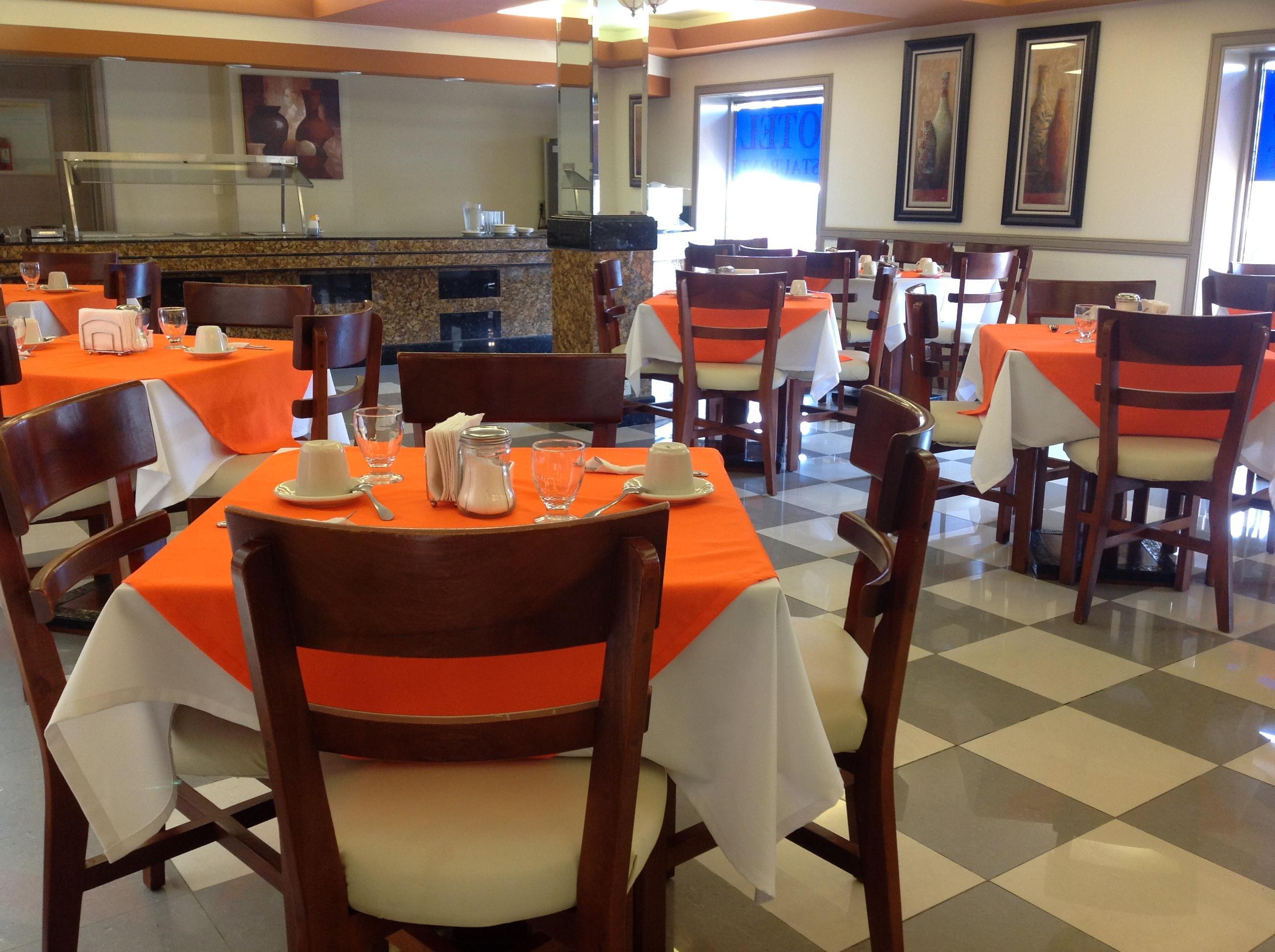 Western Plaza 4*