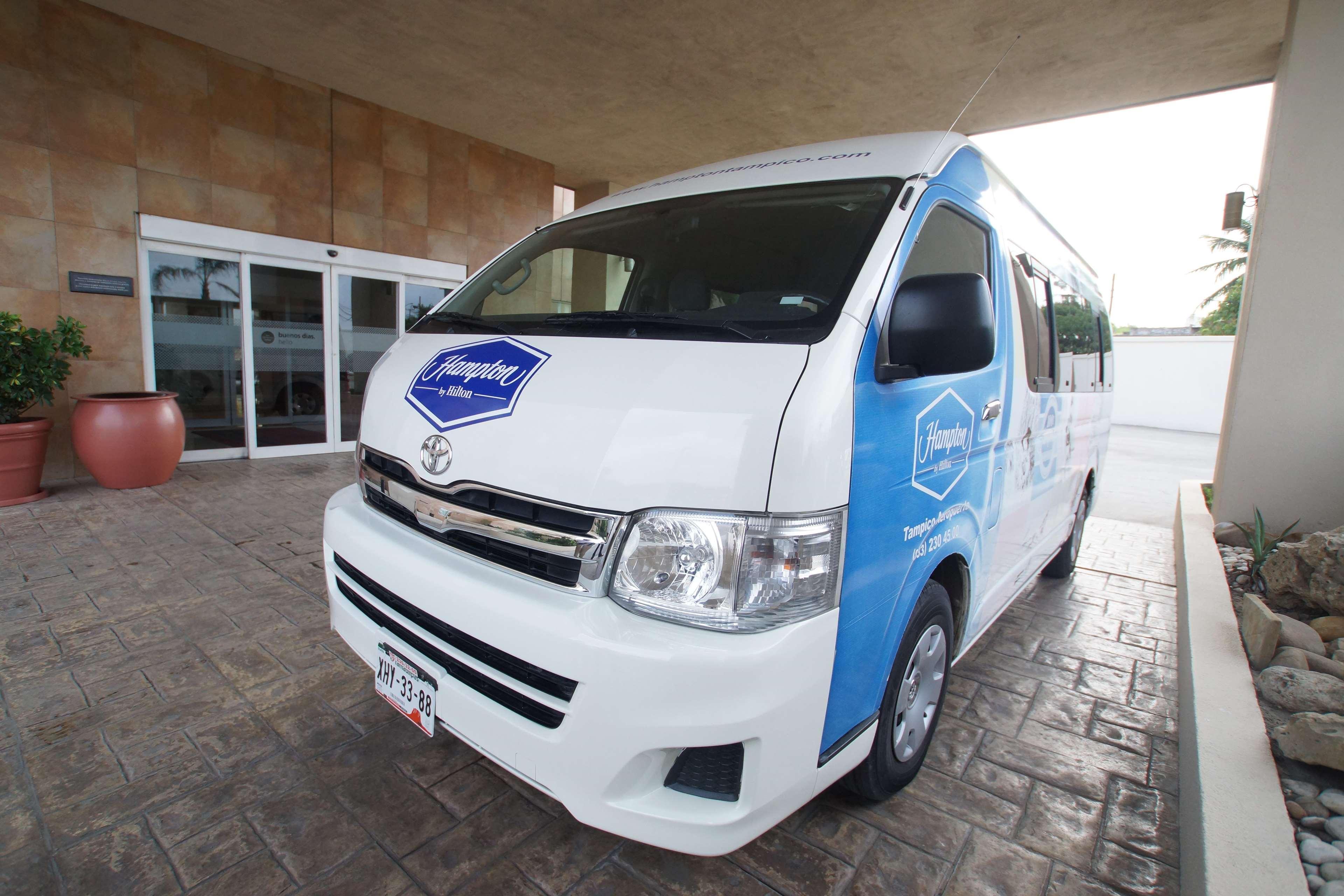Hampton Airport Hotel