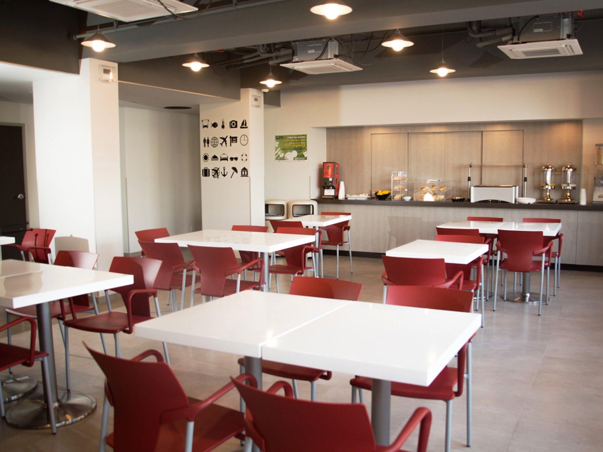 Hotel Express Junior By Marriott Centro 3*