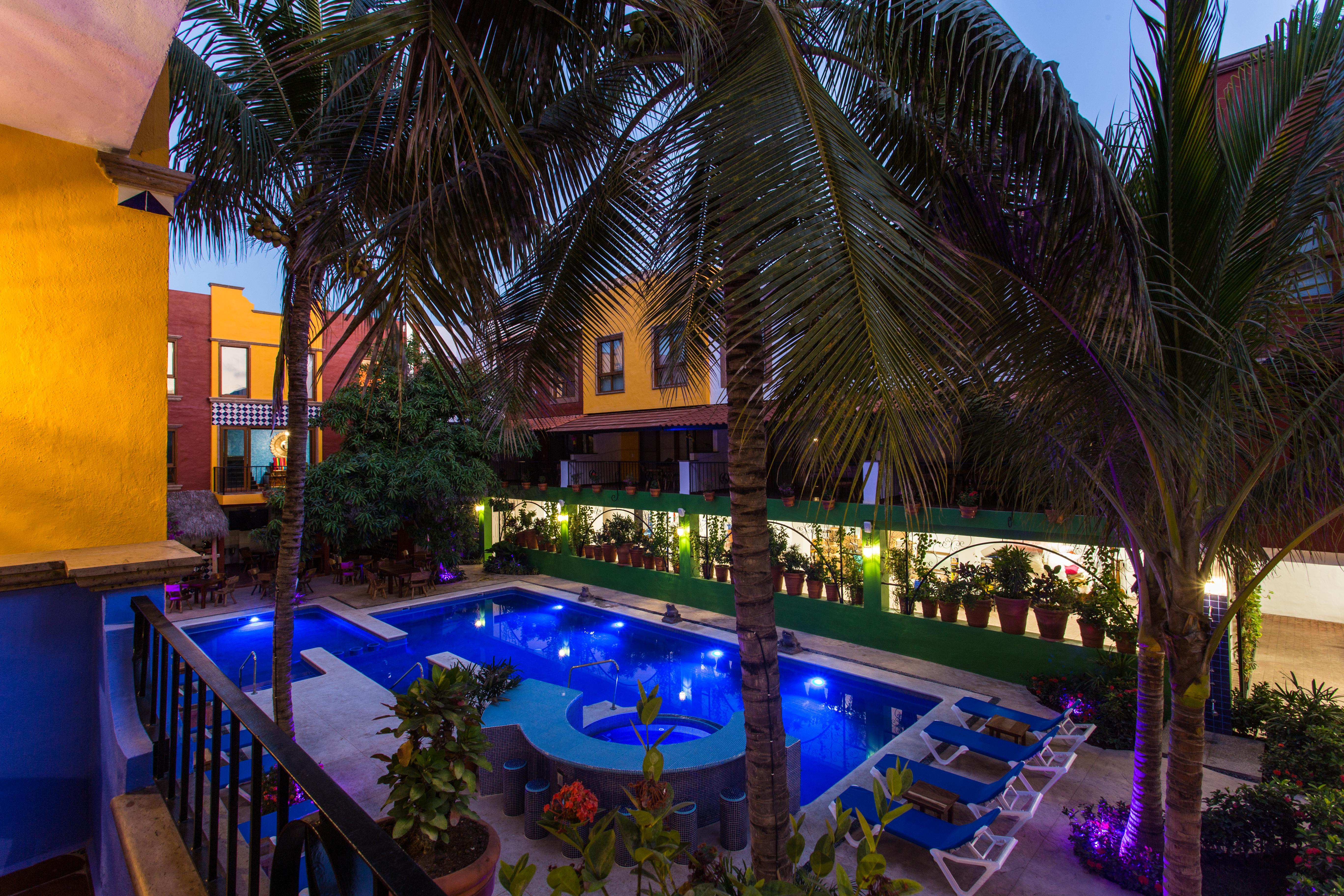 Casa Loteria: Colorful Family Retreat With Pool In Pueblito 4* Sayulita