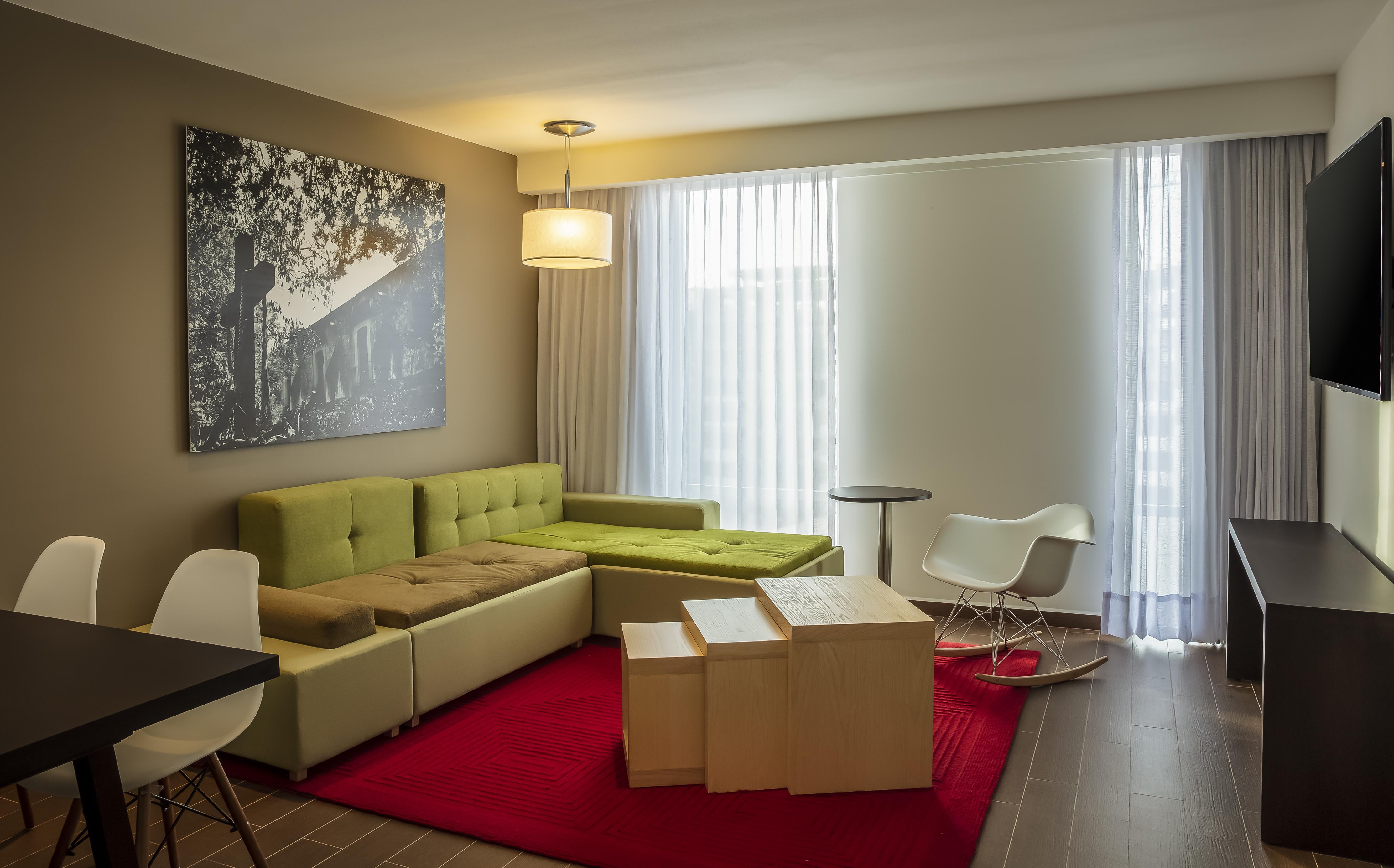 Fiesta Express Constituyentes Hotel Queretaro