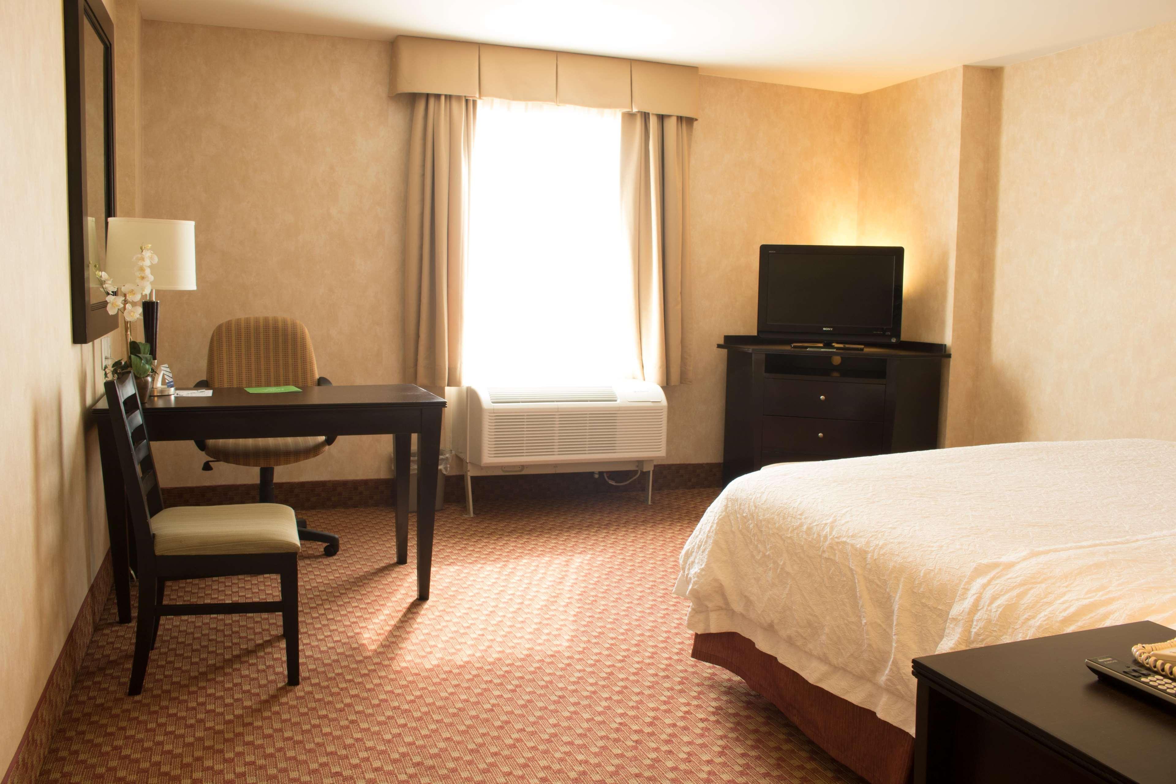 Hampton By Hilton Hotel