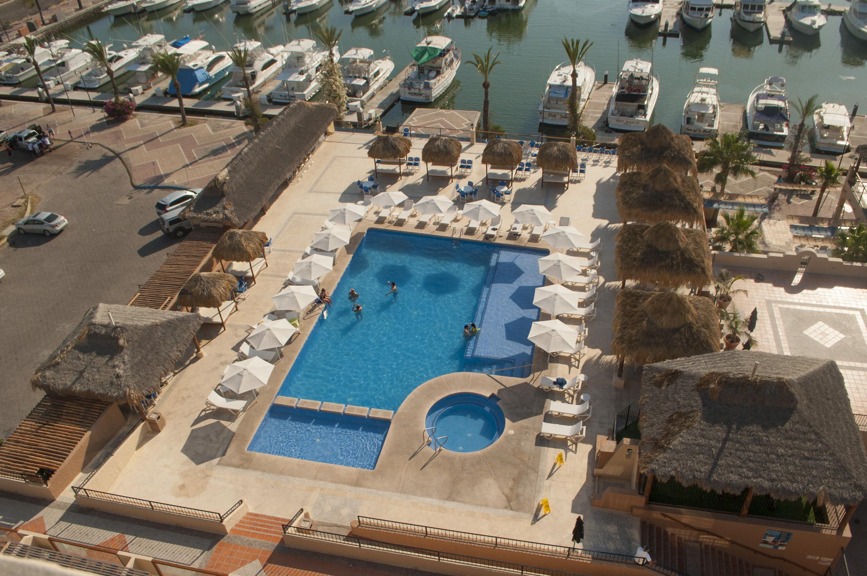 Hotel Marinaterra & 4*
