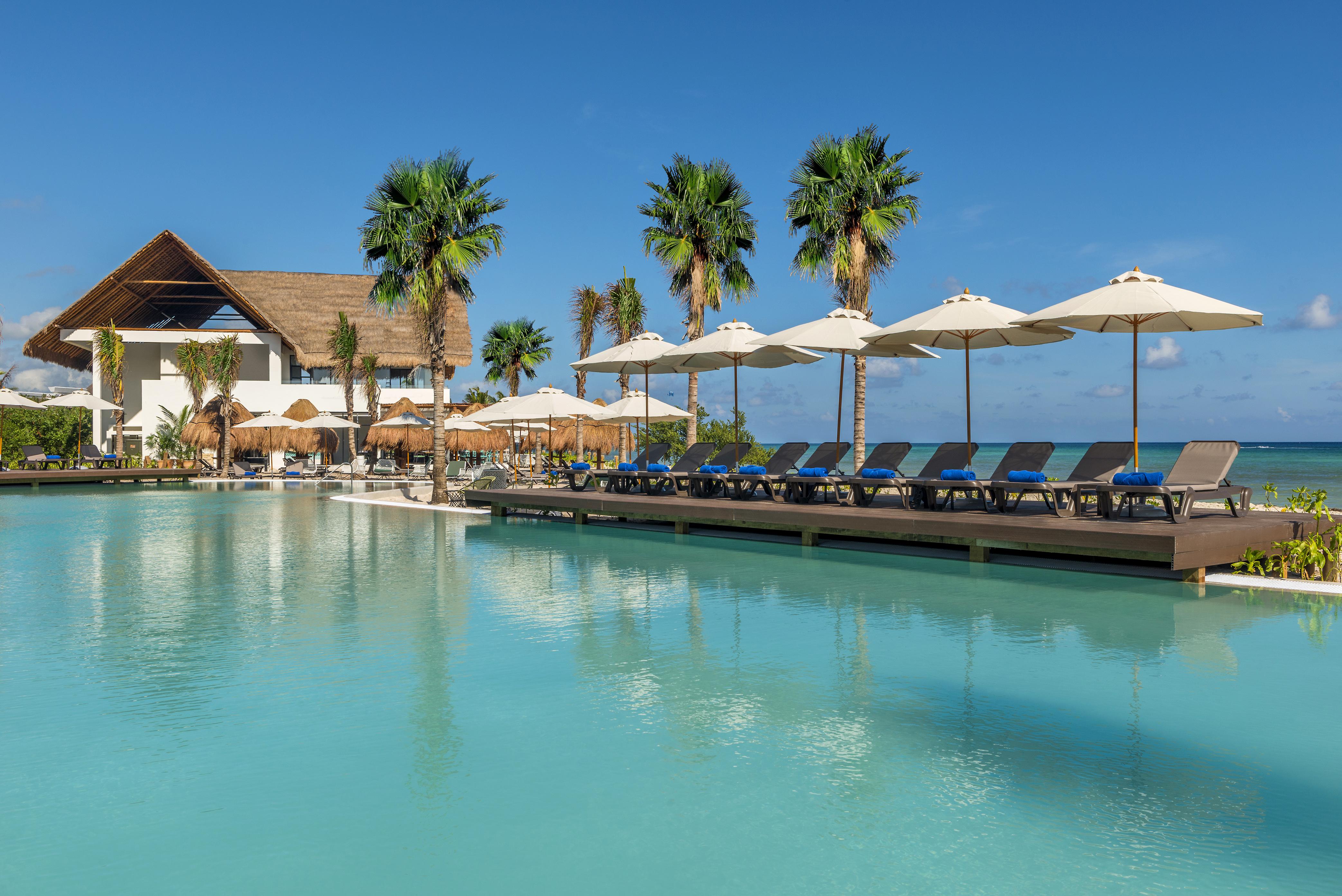 Ocean Riviera Paradise Resort