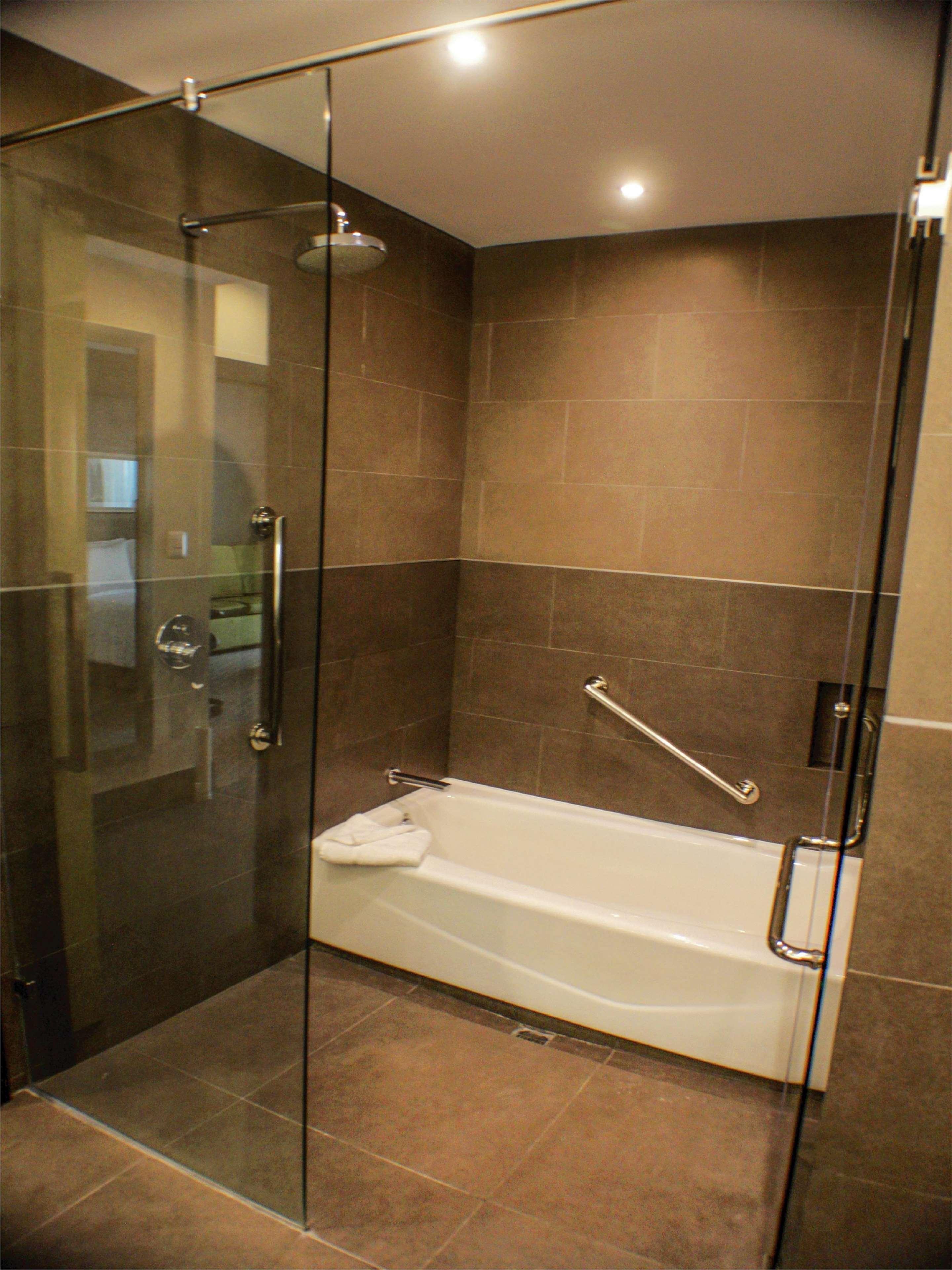 Hotel Hilton Garden 3*