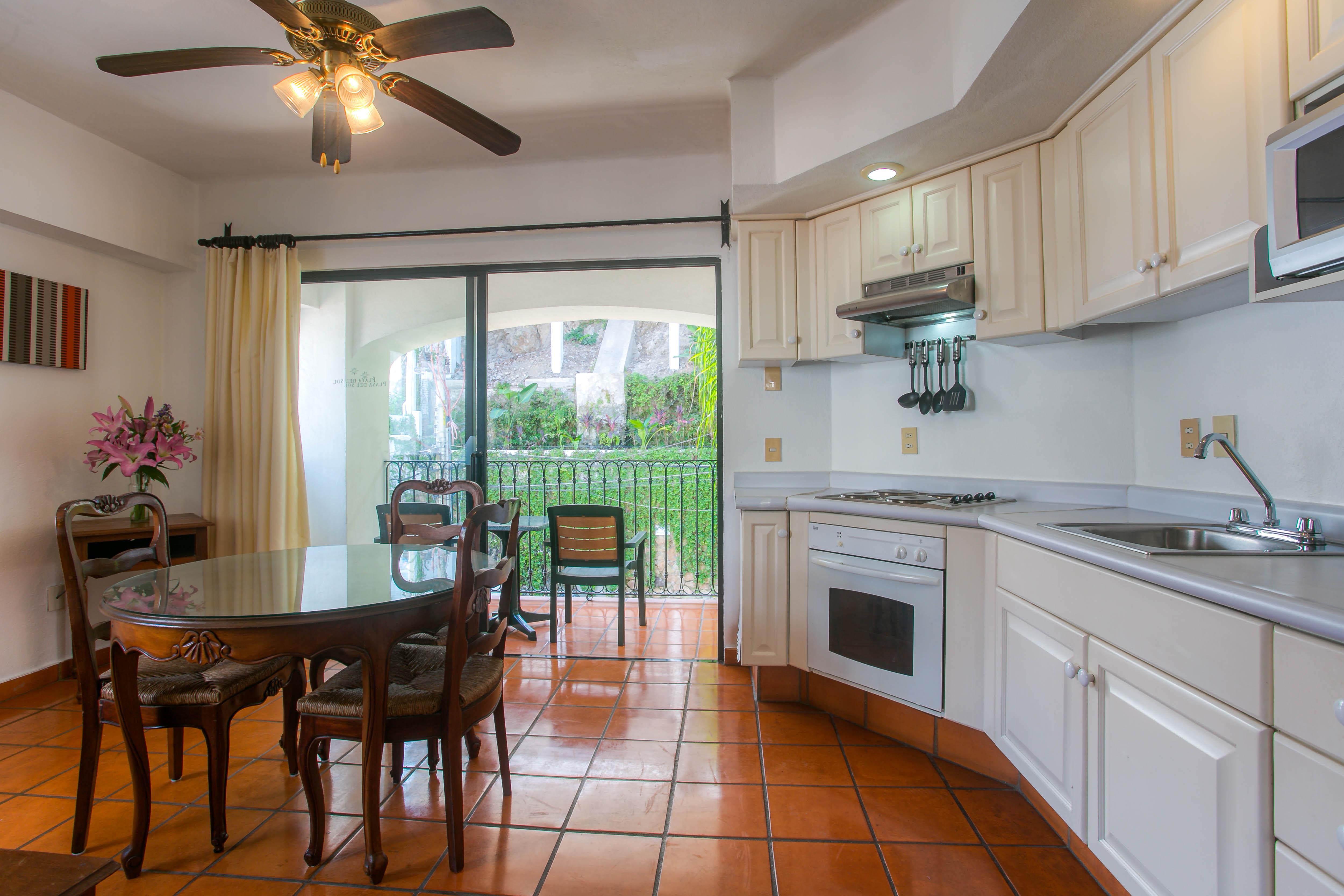 Hotel One Street Zona Romantica 4*