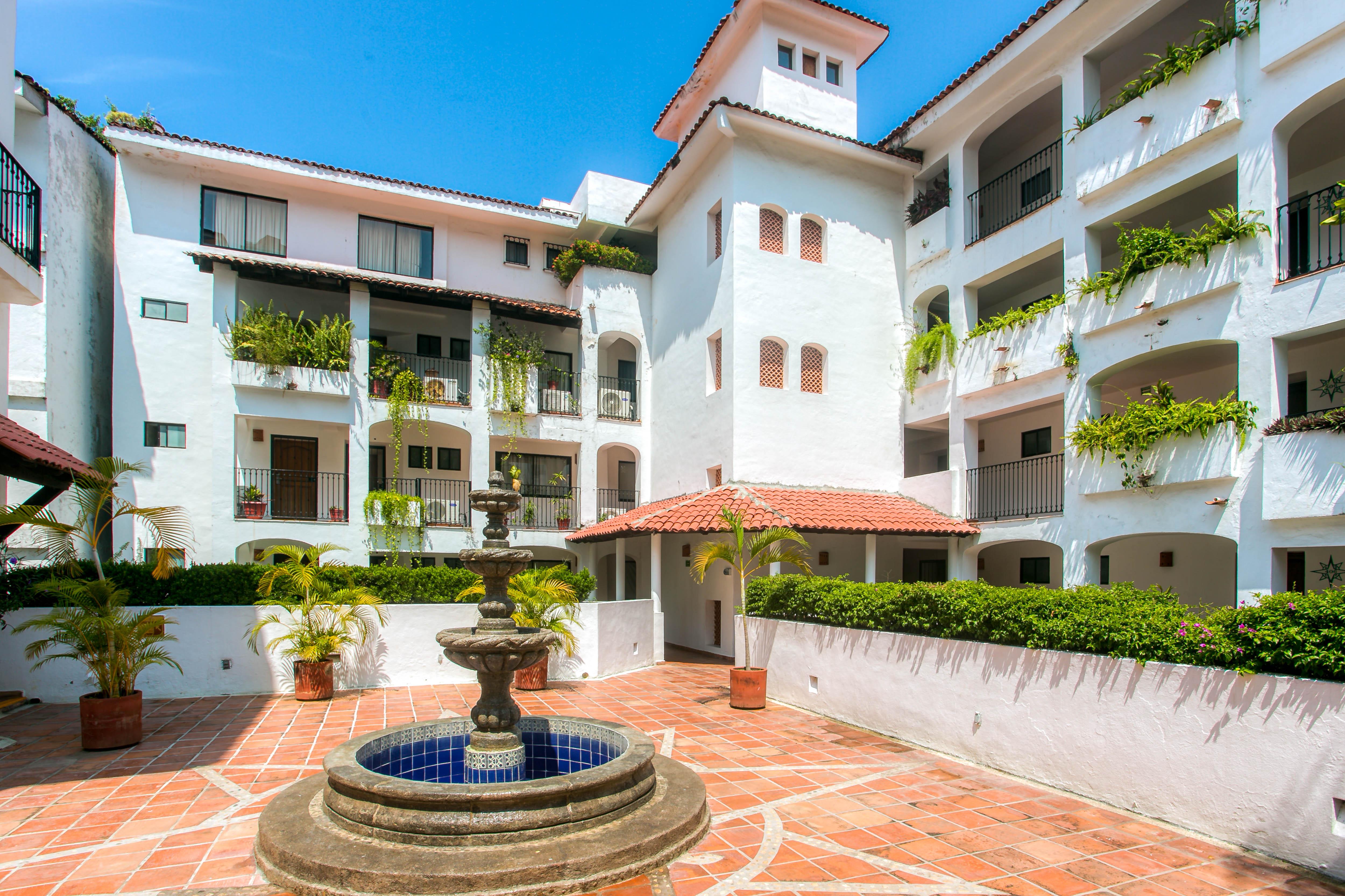One Street Zona Romantica 4*