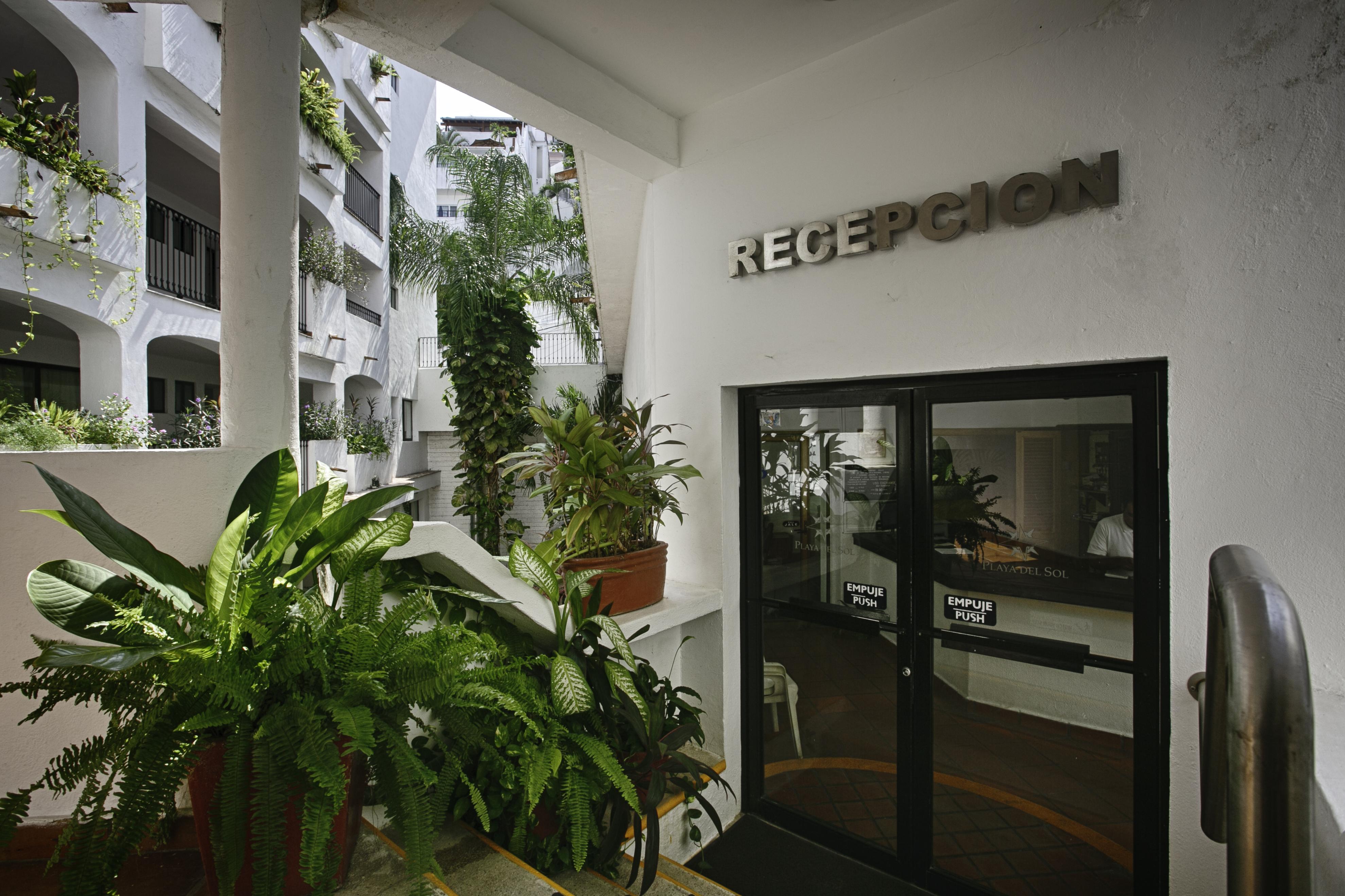 Hotel One Street Zona Romantica 4*