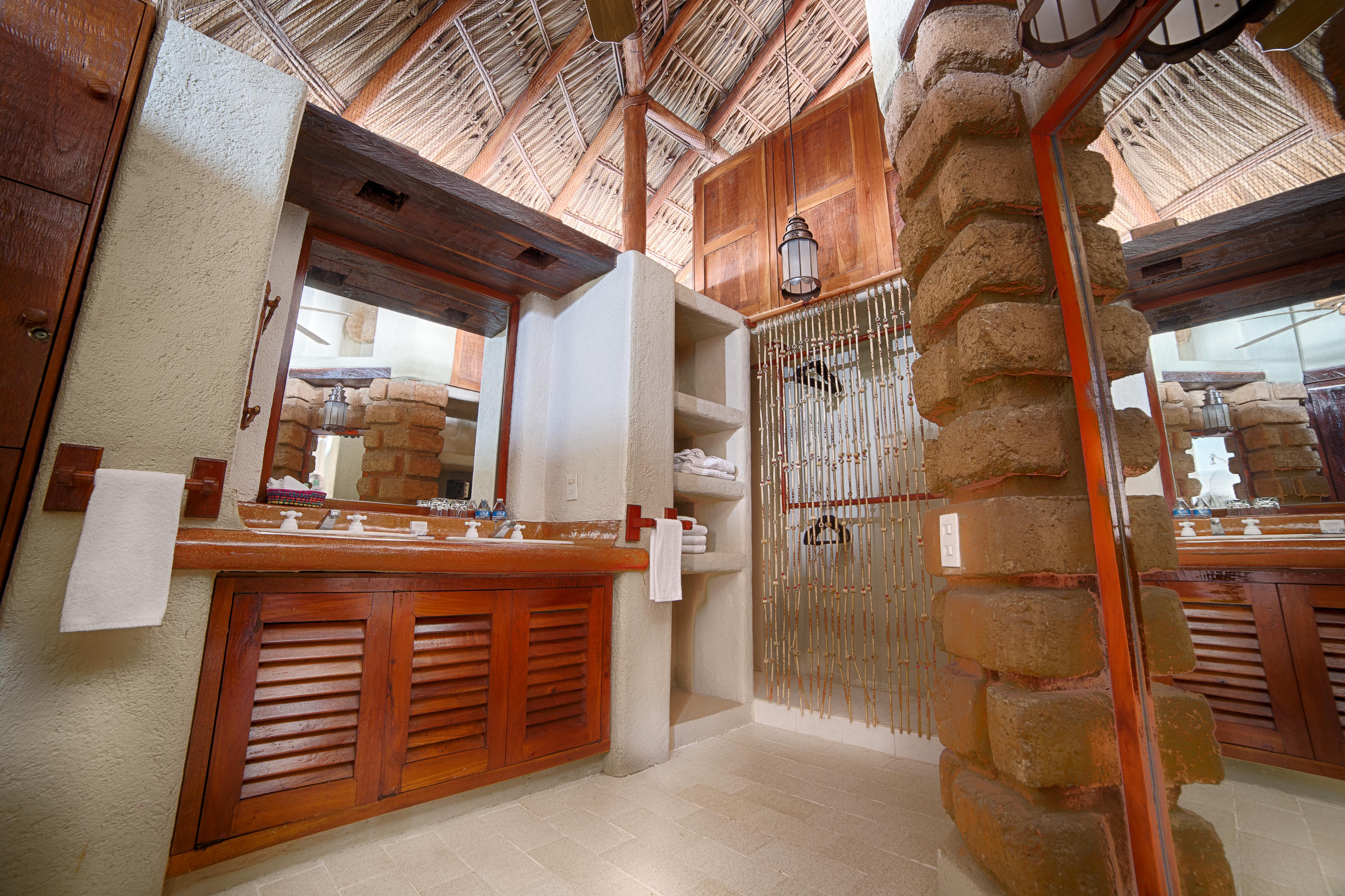Hotel La Luz Zihuatanejo