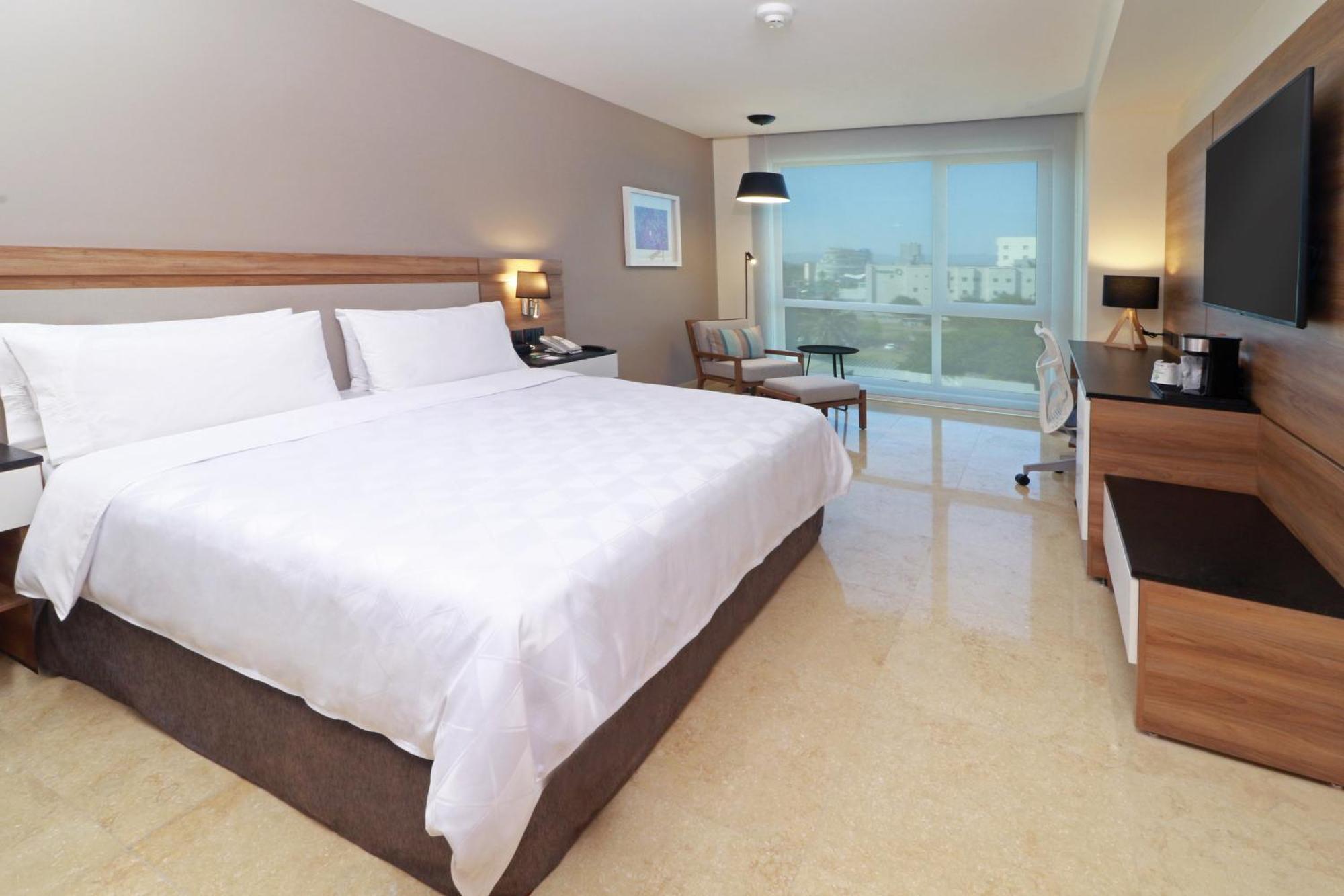 & - Marina & Golf By Ihg Hotel Puerto Vallarta