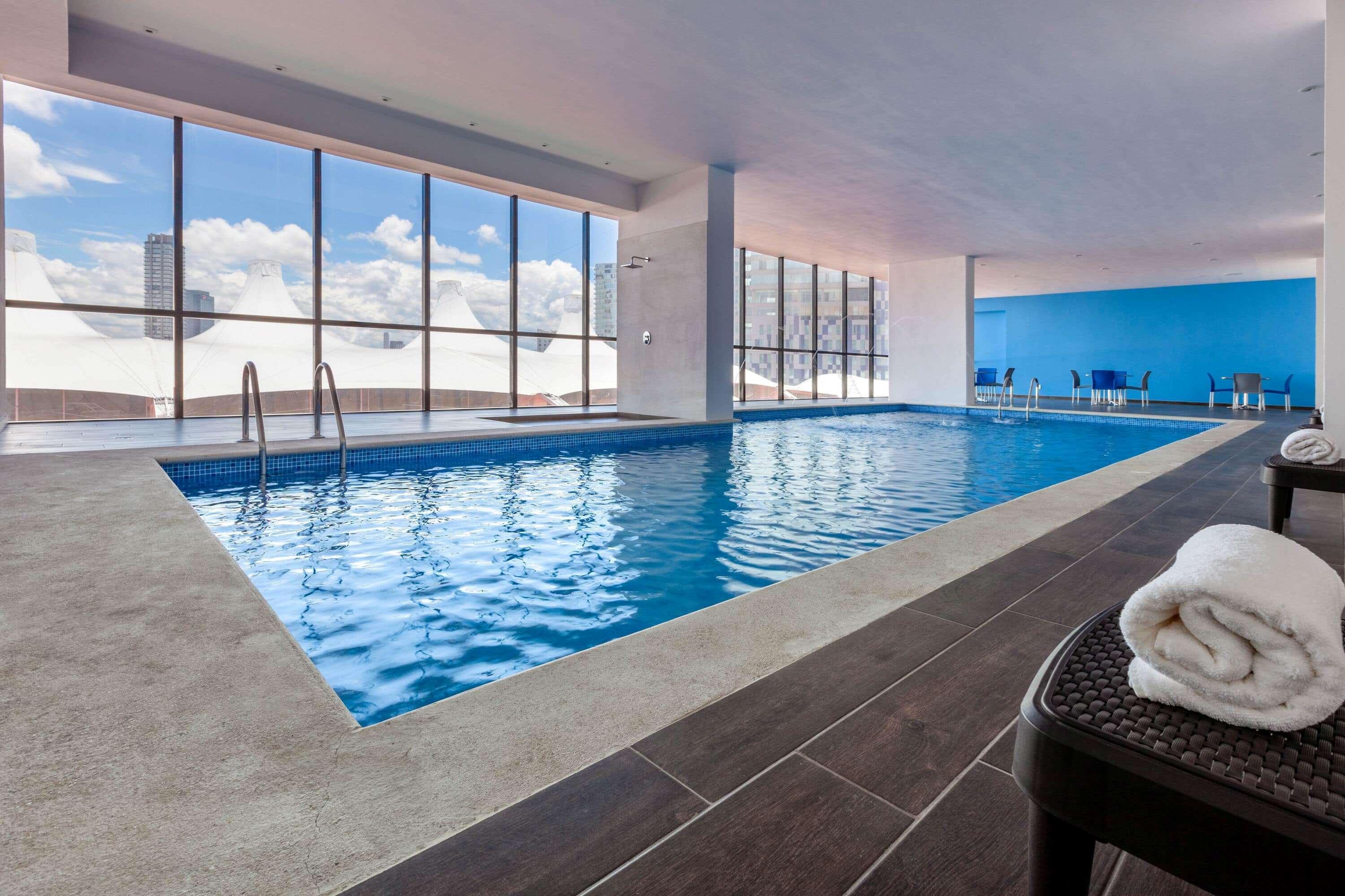Wyndham Angelopolis Hotel