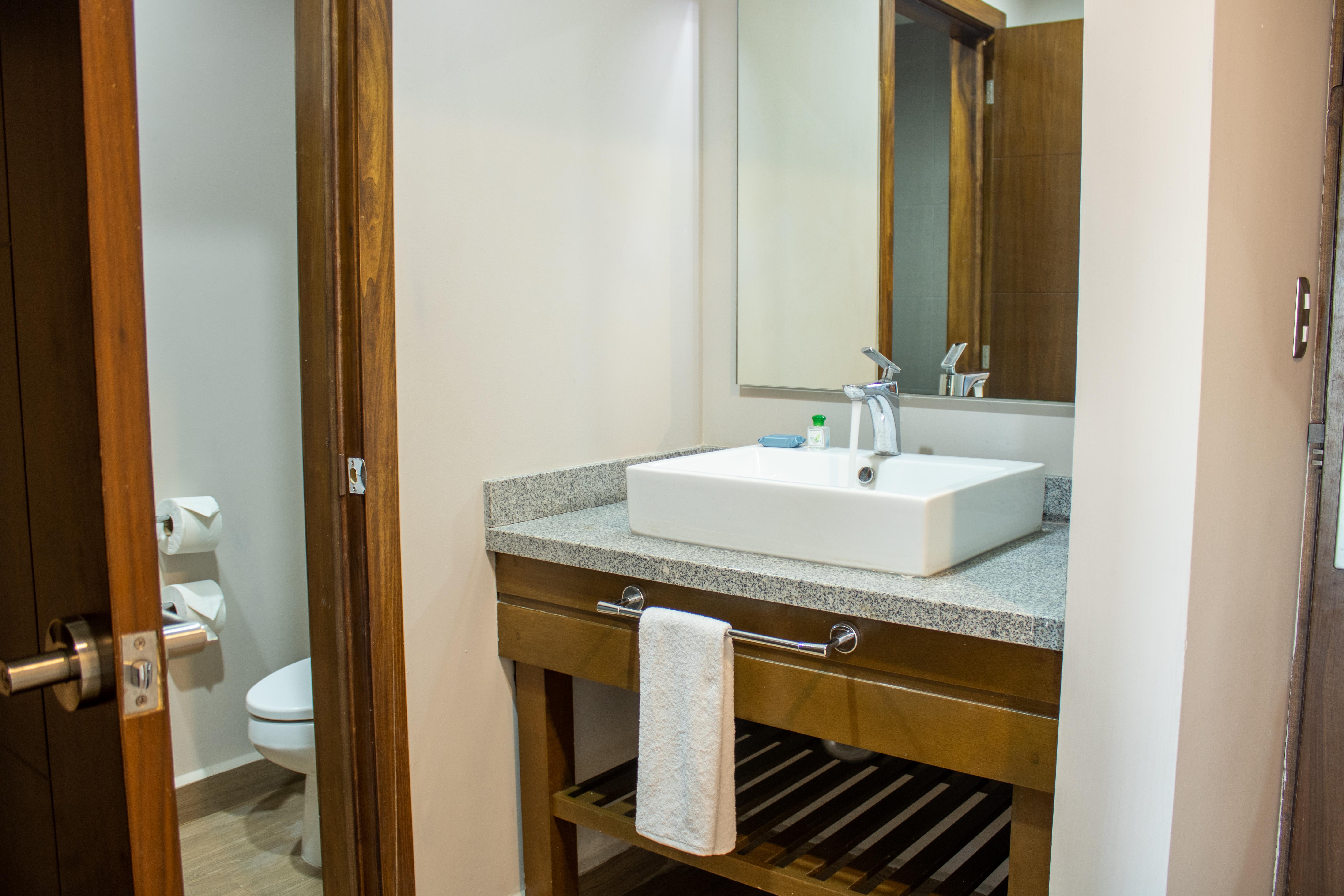 Hotel Varali Grand