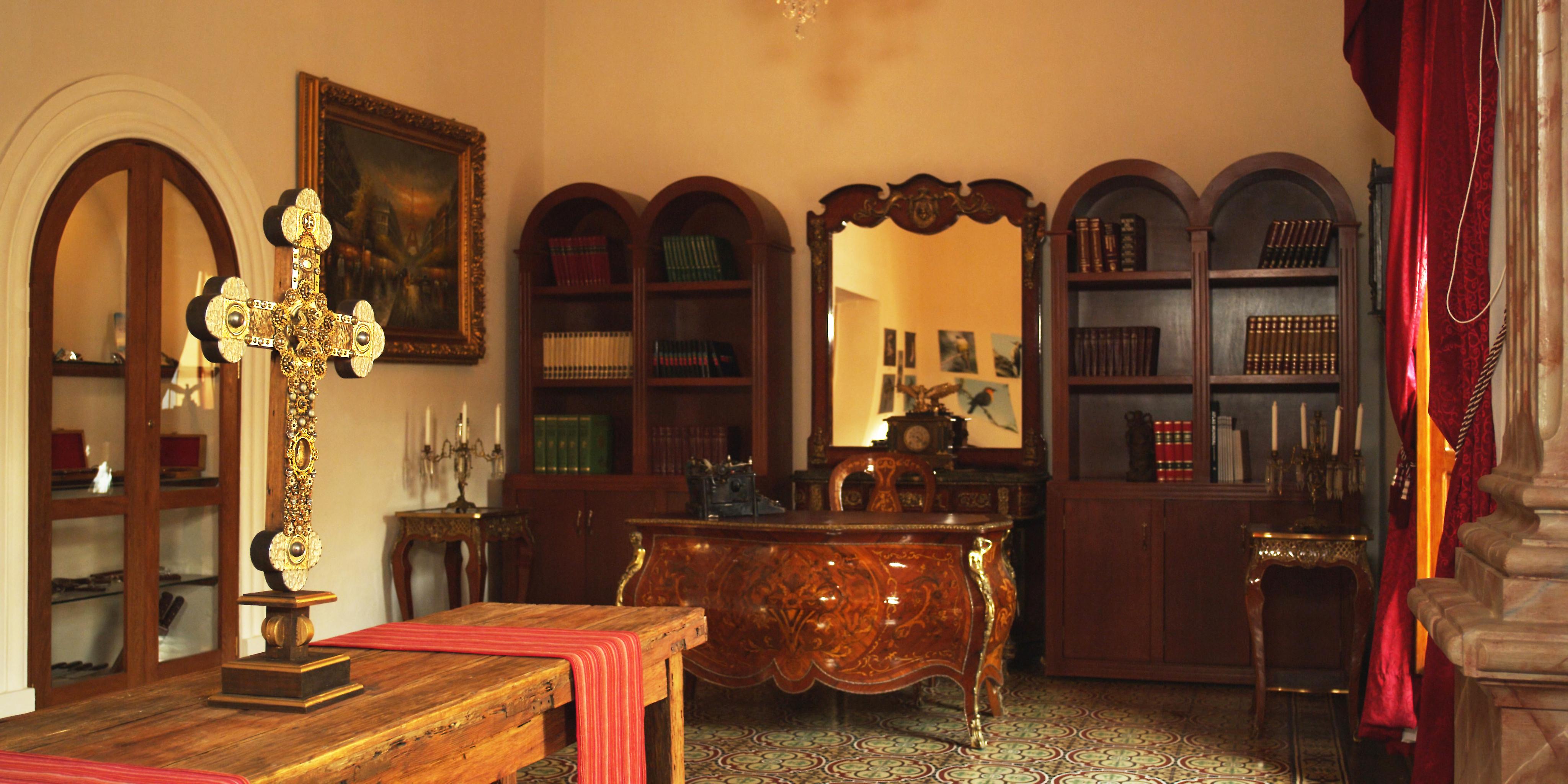 Hotel Gran Casa Galeria & 5*