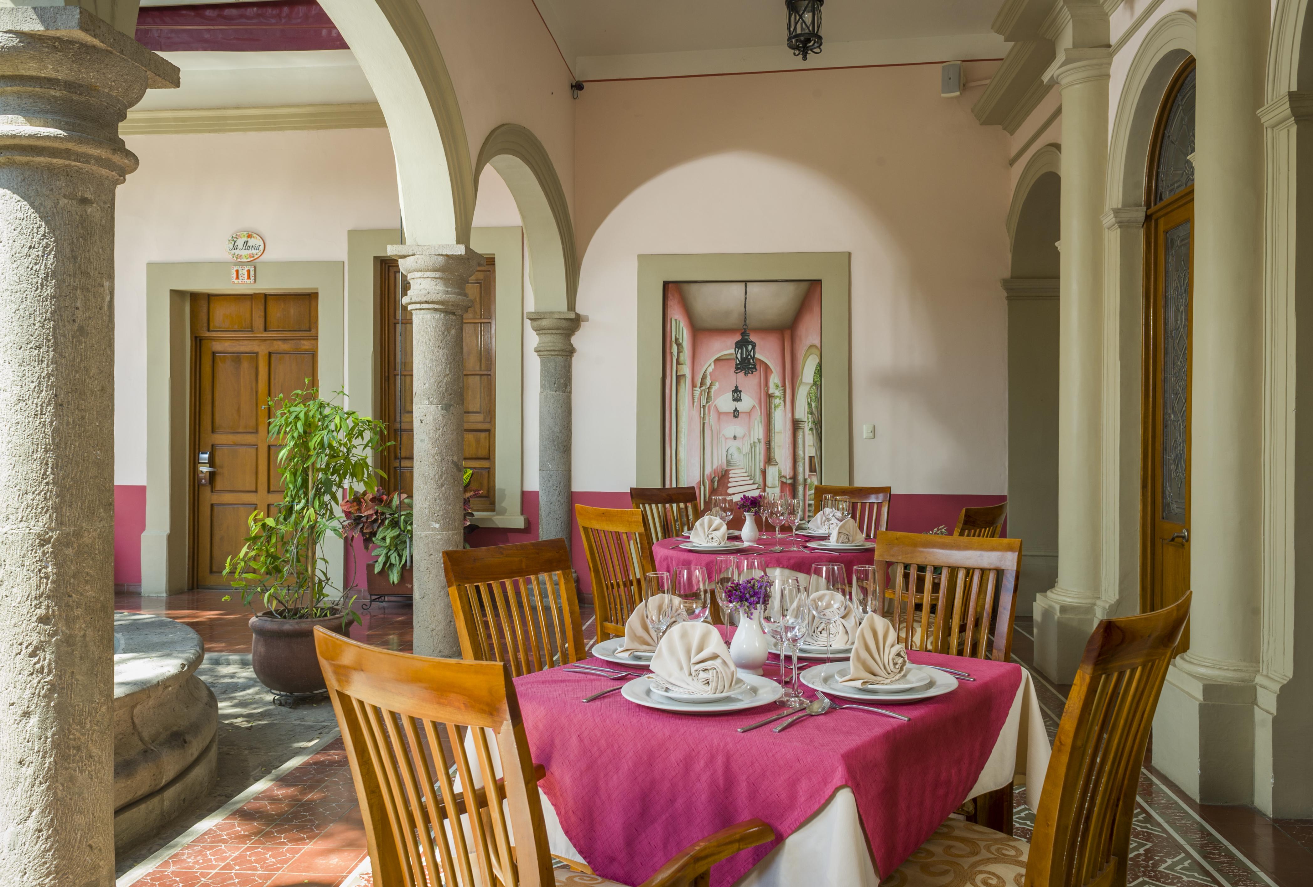Gran Casa Galeria & Sayula