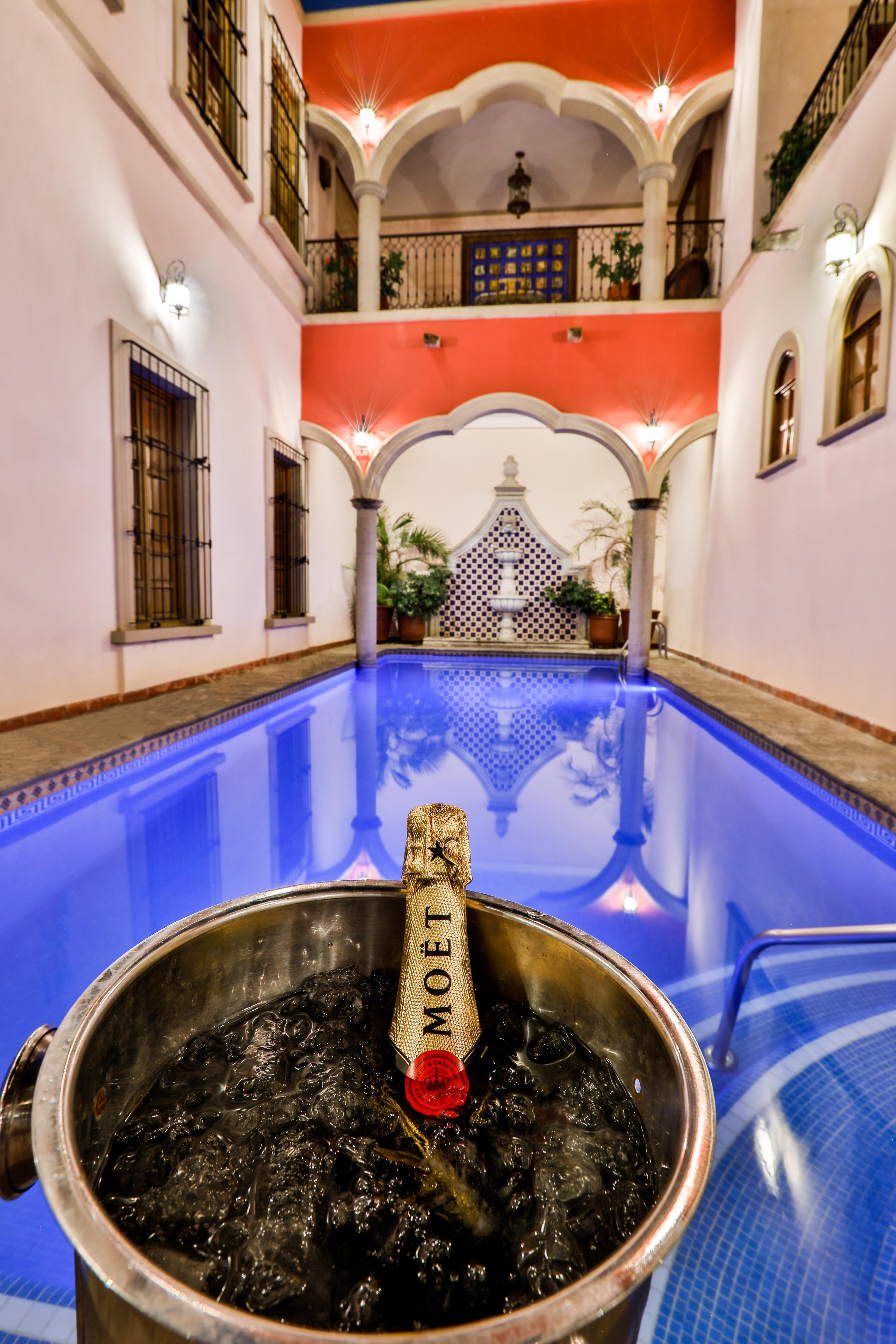 Gran Casa Galeria & 5*