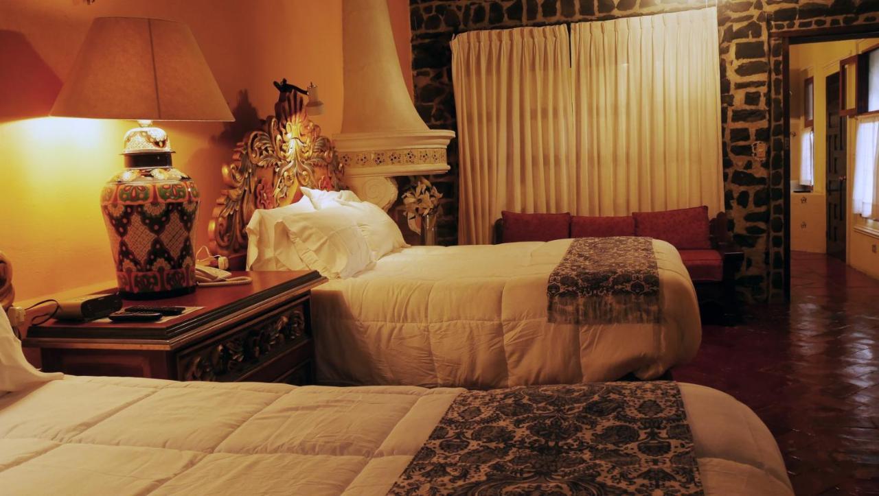Hacienda De Flores Hotel