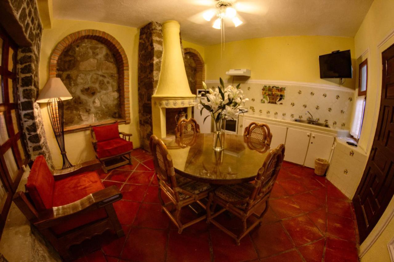 Hacienda De Flores Hotel