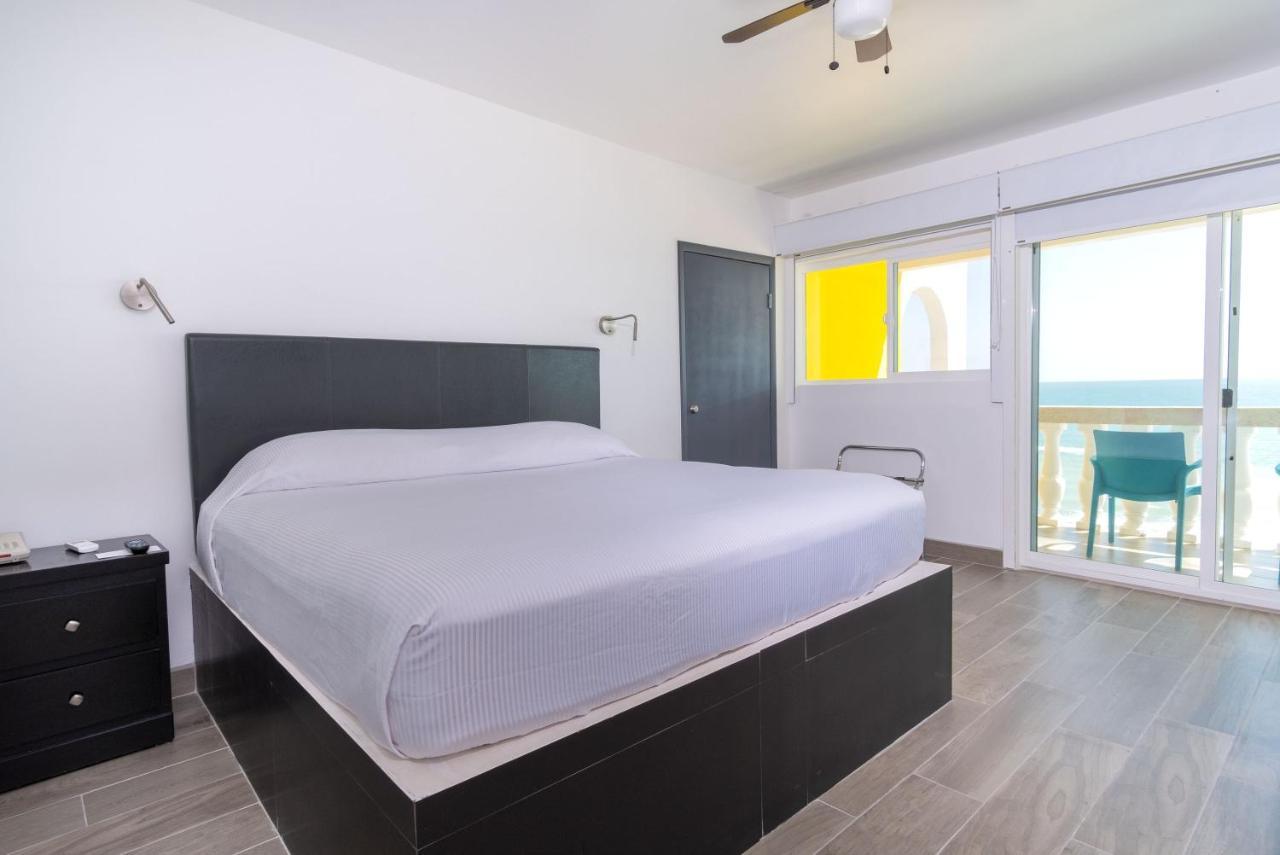Playa Bonita Hotel 3*