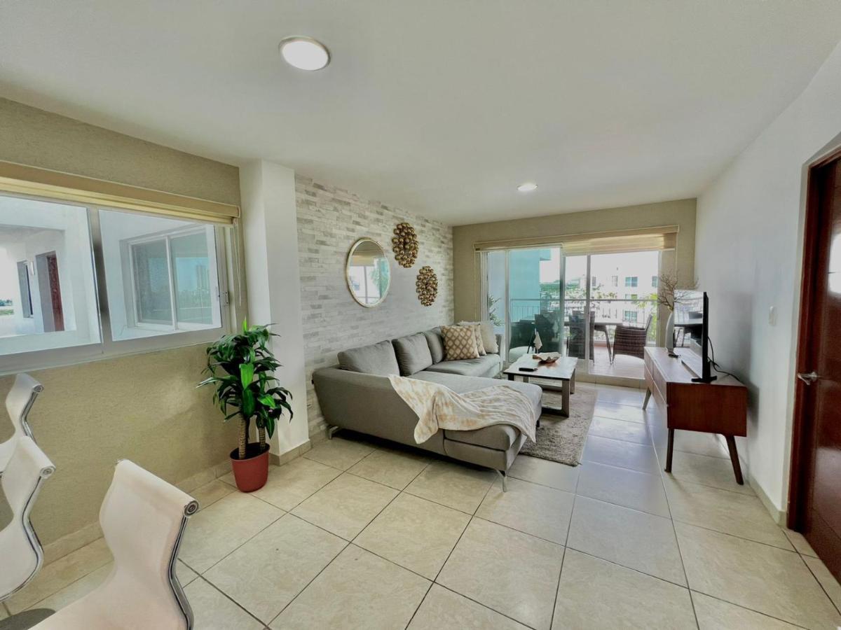 Costa Veleros Marina 5003 Apartment