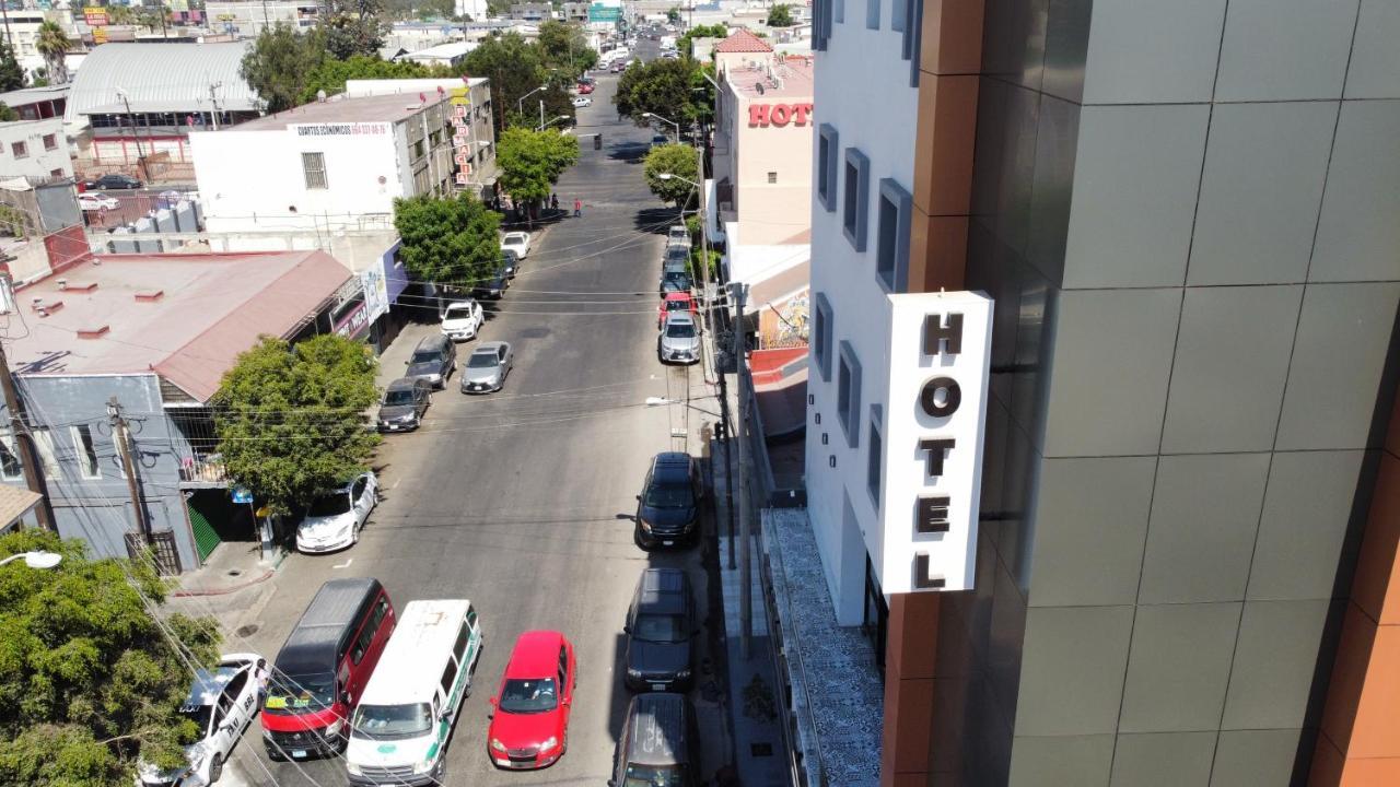 Grand One Plaza Hotel