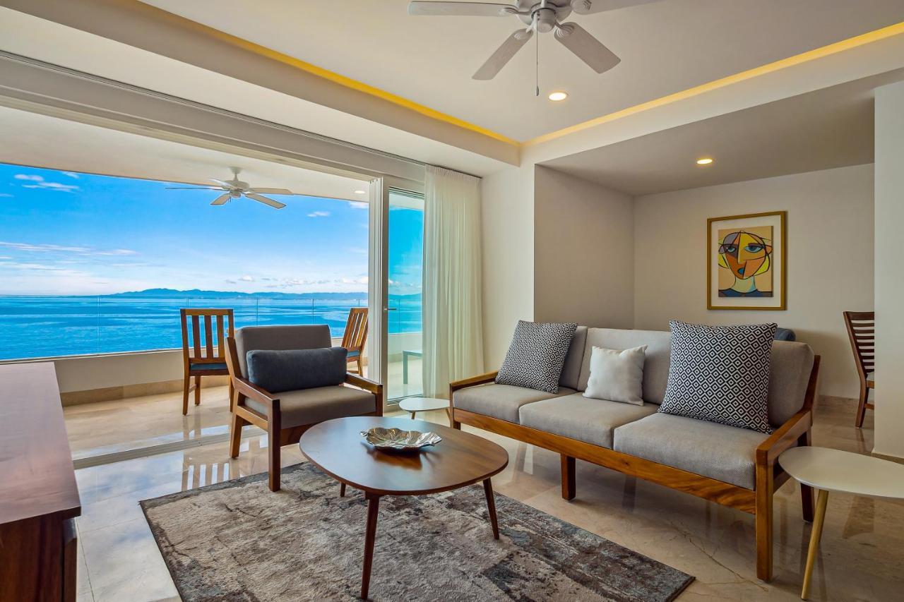 Blue Horizon 302 Apartment *