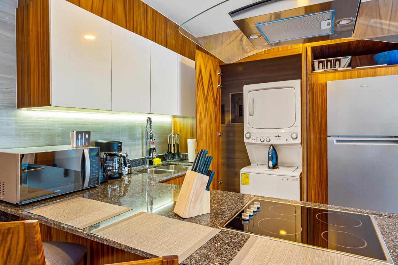 Blue Horizon 302 Apartment