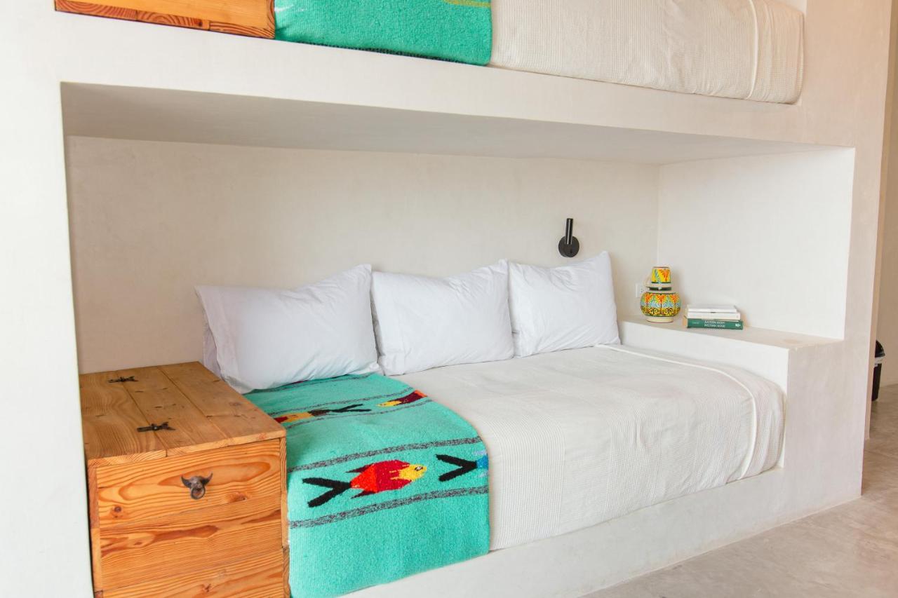 Topia Retreat - Surf Sur Aparthotel El Pescadero (Baja California Sur)