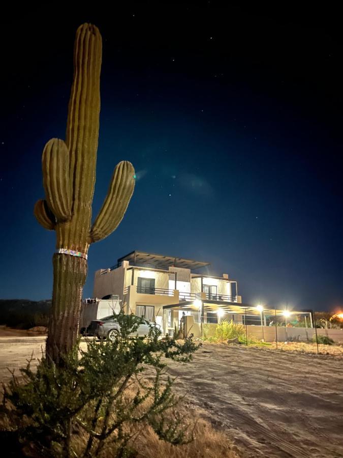 Las Vistas Apartment